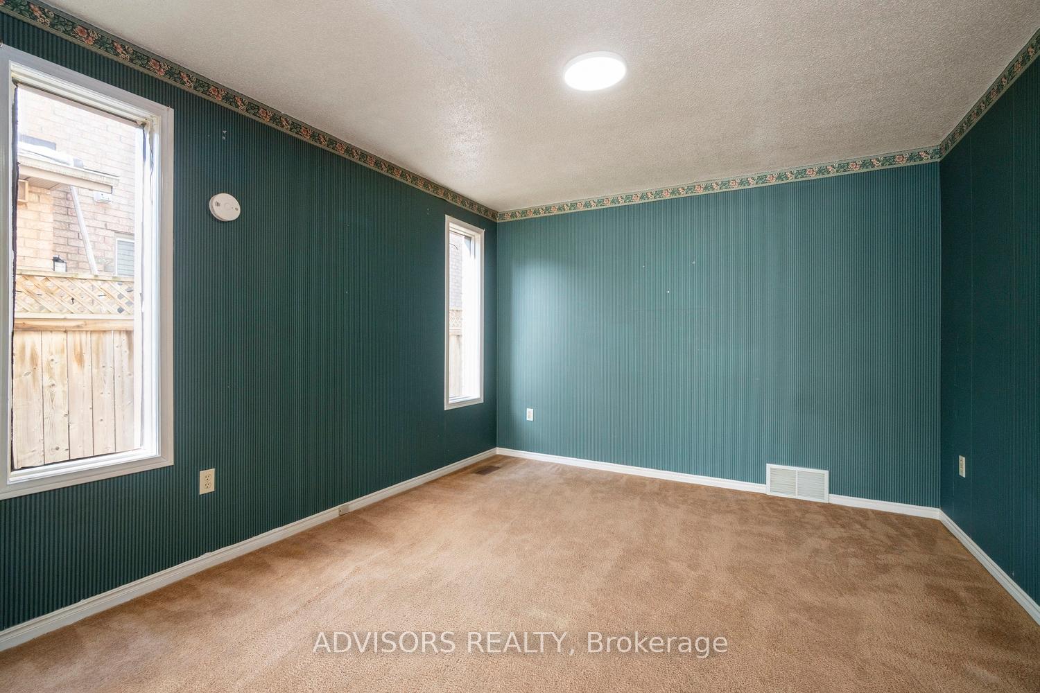 Photo 6 of 3428 Bristol Drive, Burlington, Palmer — HOMEH