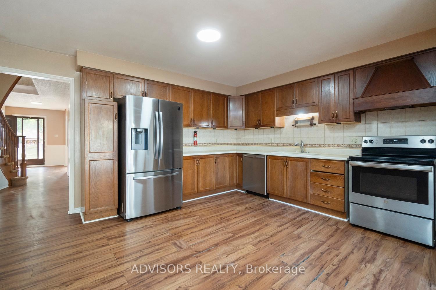 Photo 11 of 3428 Bristol Drive, Burlington, Palmer — HOMEH