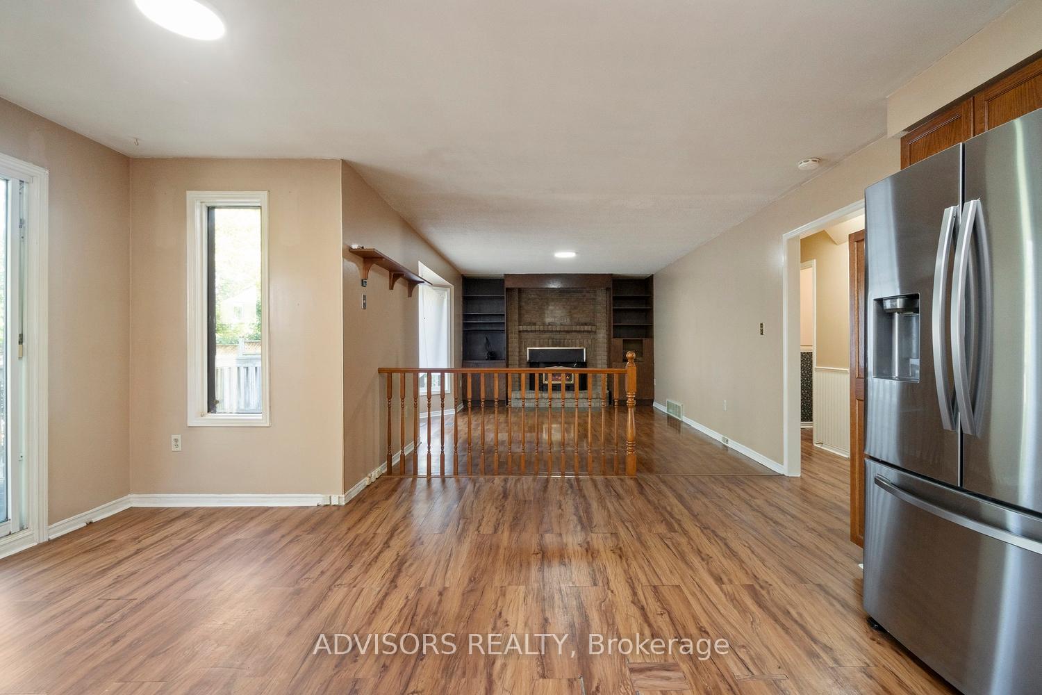 Photo 12 of 3428 Bristol Drive, Burlington, Palmer — HOMEH