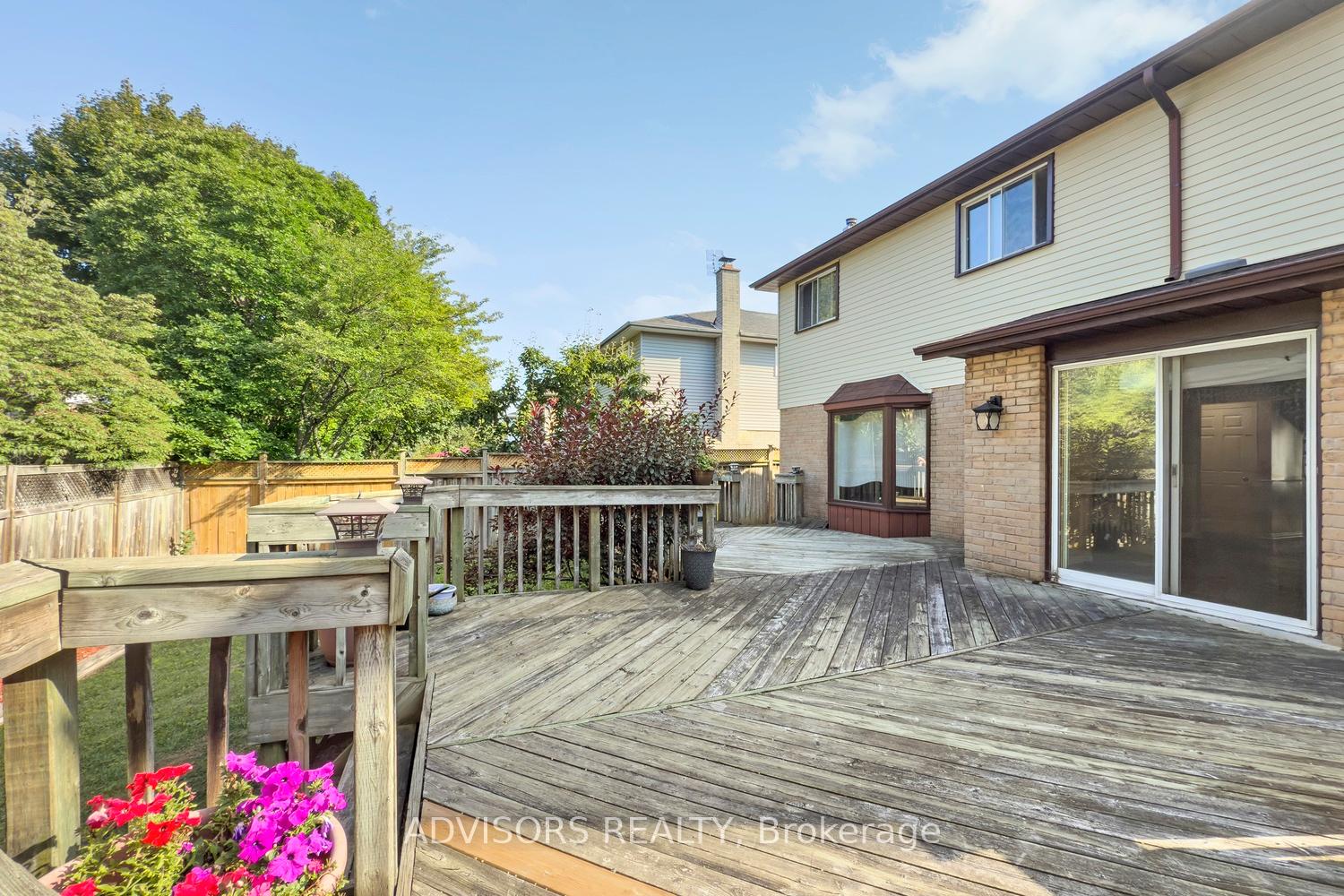 Photo 28 of 3428 Bristol Drive, Burlington, Palmer — HOMEH