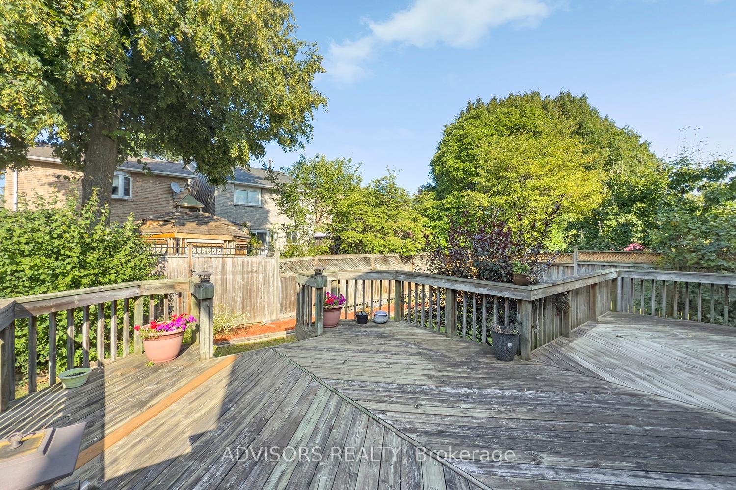 Photo 29 of 3428 Bristol Drive, Burlington, Palmer — HOMEH