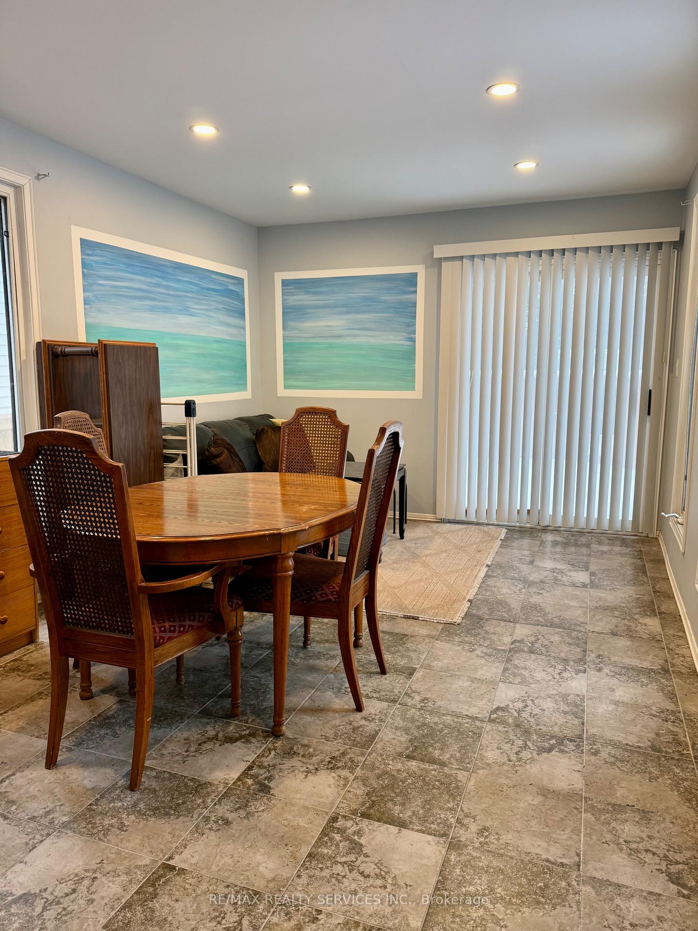 Photo 9 of Unit Upper, 145 Brantdale Avenue, Hamilton, Southam — HOMEH