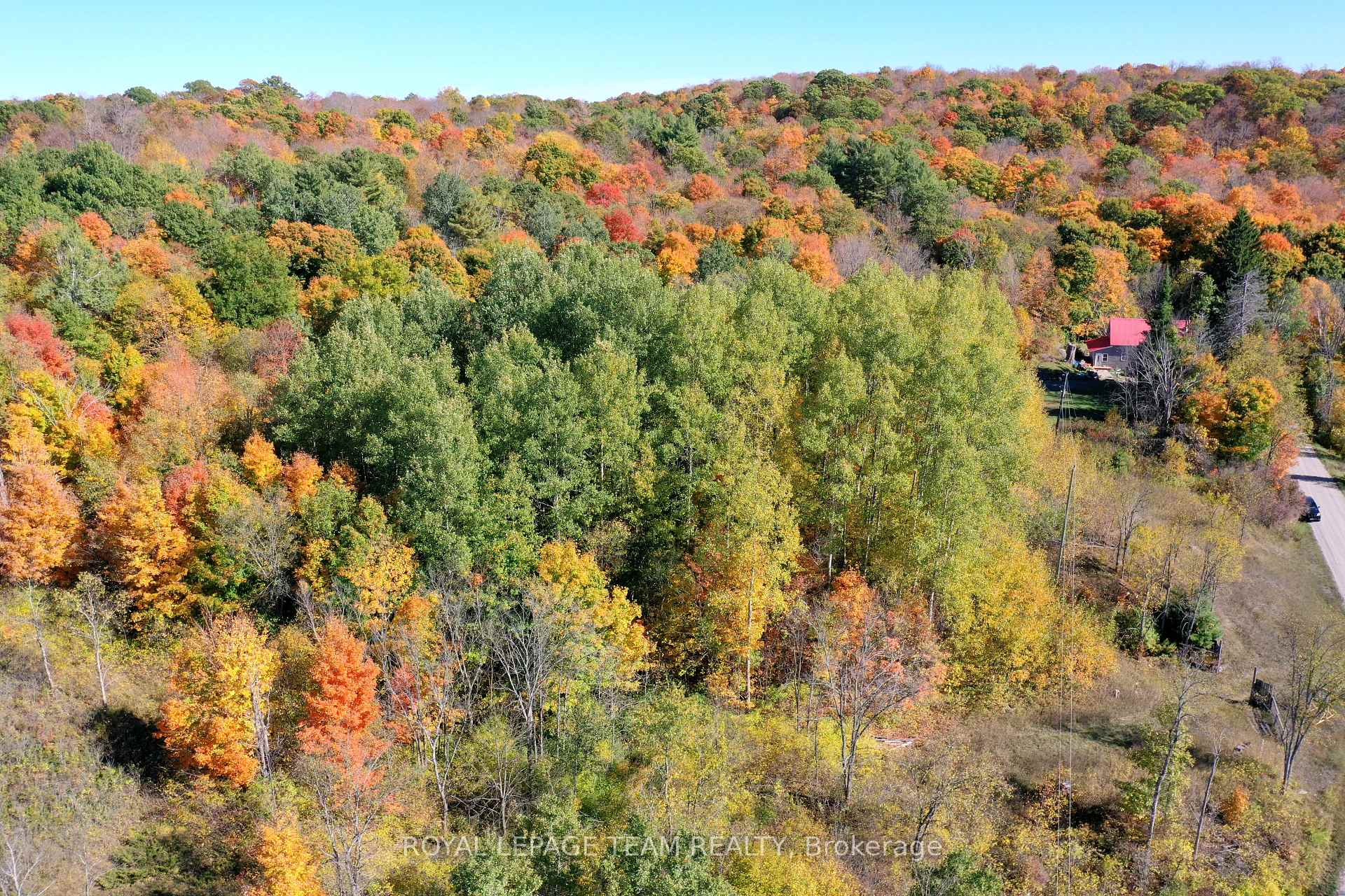 Photo 5 of 1231 Shiner Road, Frontenac, Frontenac North — HOMEH
