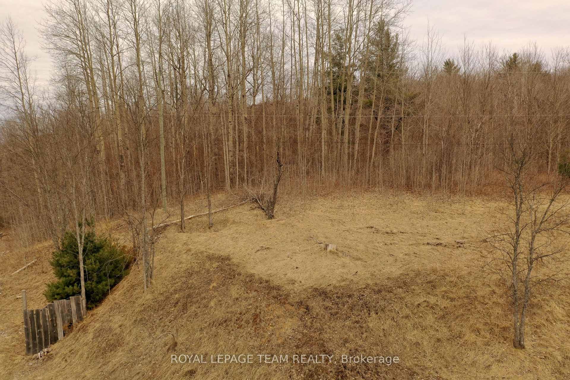 Photo 8 of 1231 Shiner Road, Frontenac, Frontenac North — HOMEH