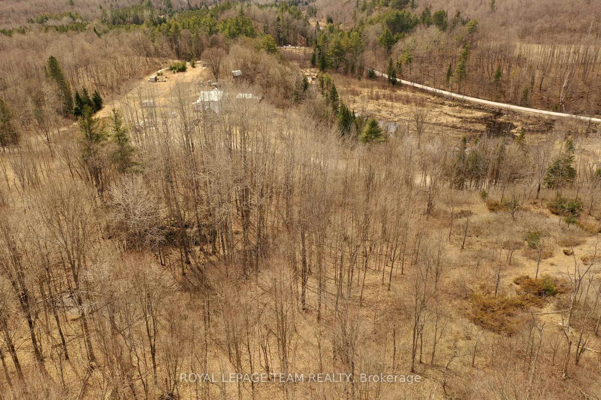 Photo 9 of 1231 Shiner Road, Frontenac, Frontenac North — HOMEH