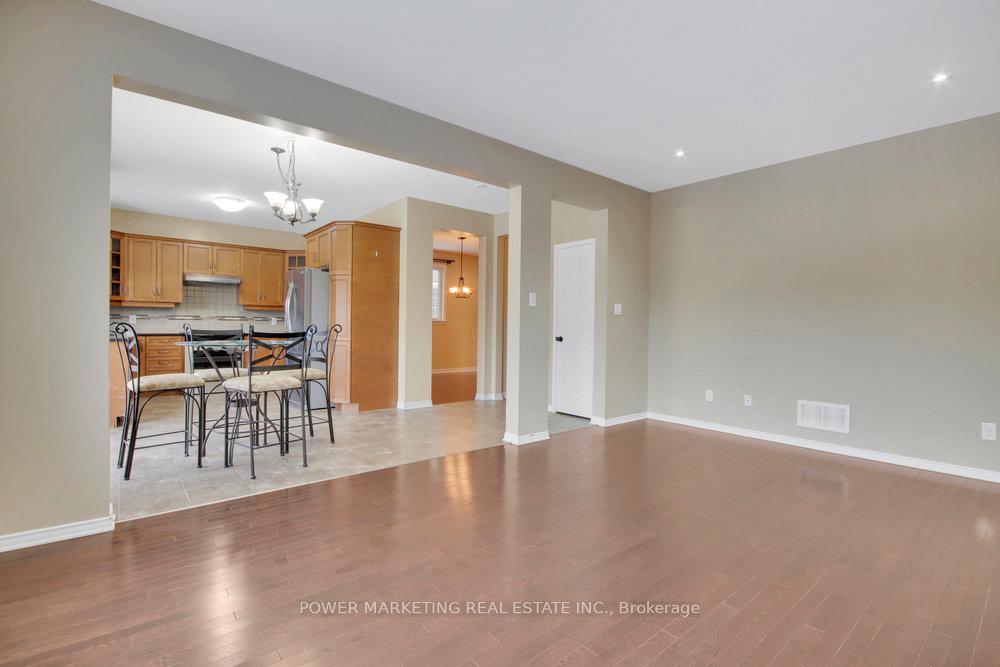 Photo 17 of 567 Kilbirnie Drive, Ottawa, Barrhaven - Stonebridge — HOMEH