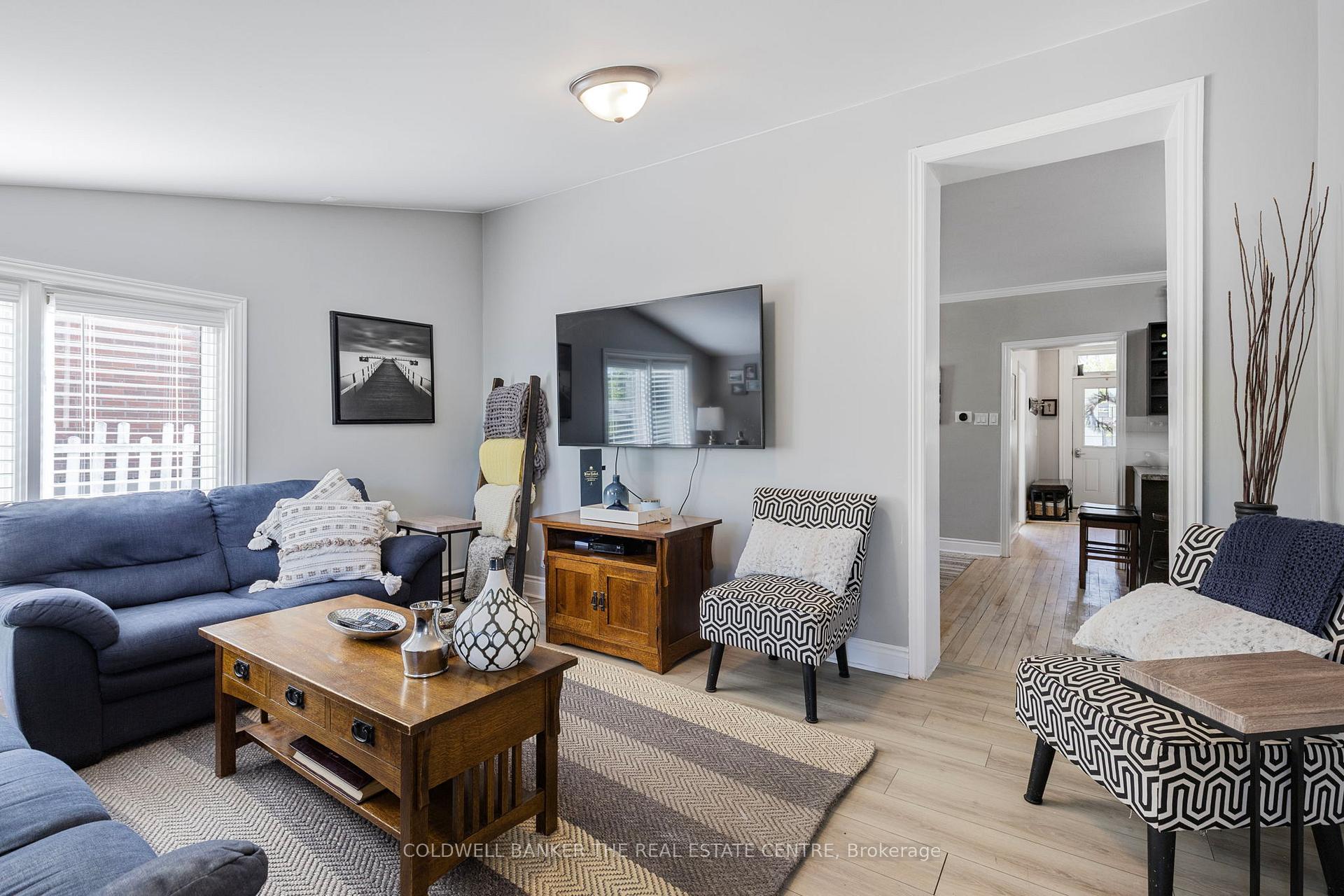 Photo 14 of 18 Eugenia Street, Barrie, Codrington — HOMEH