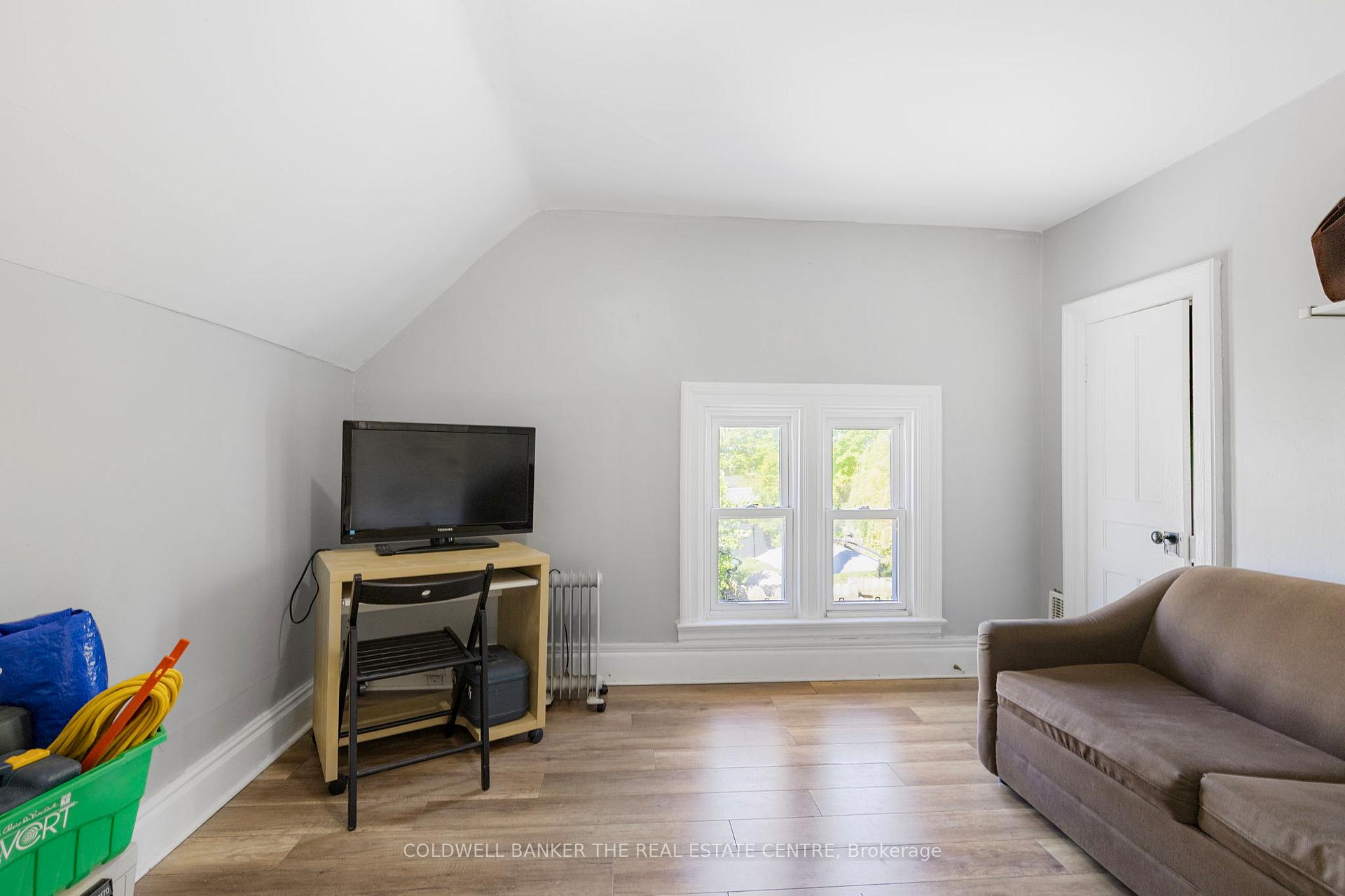 Photo 18 of 18 Eugenia Street, Barrie, Codrington — HOMEH