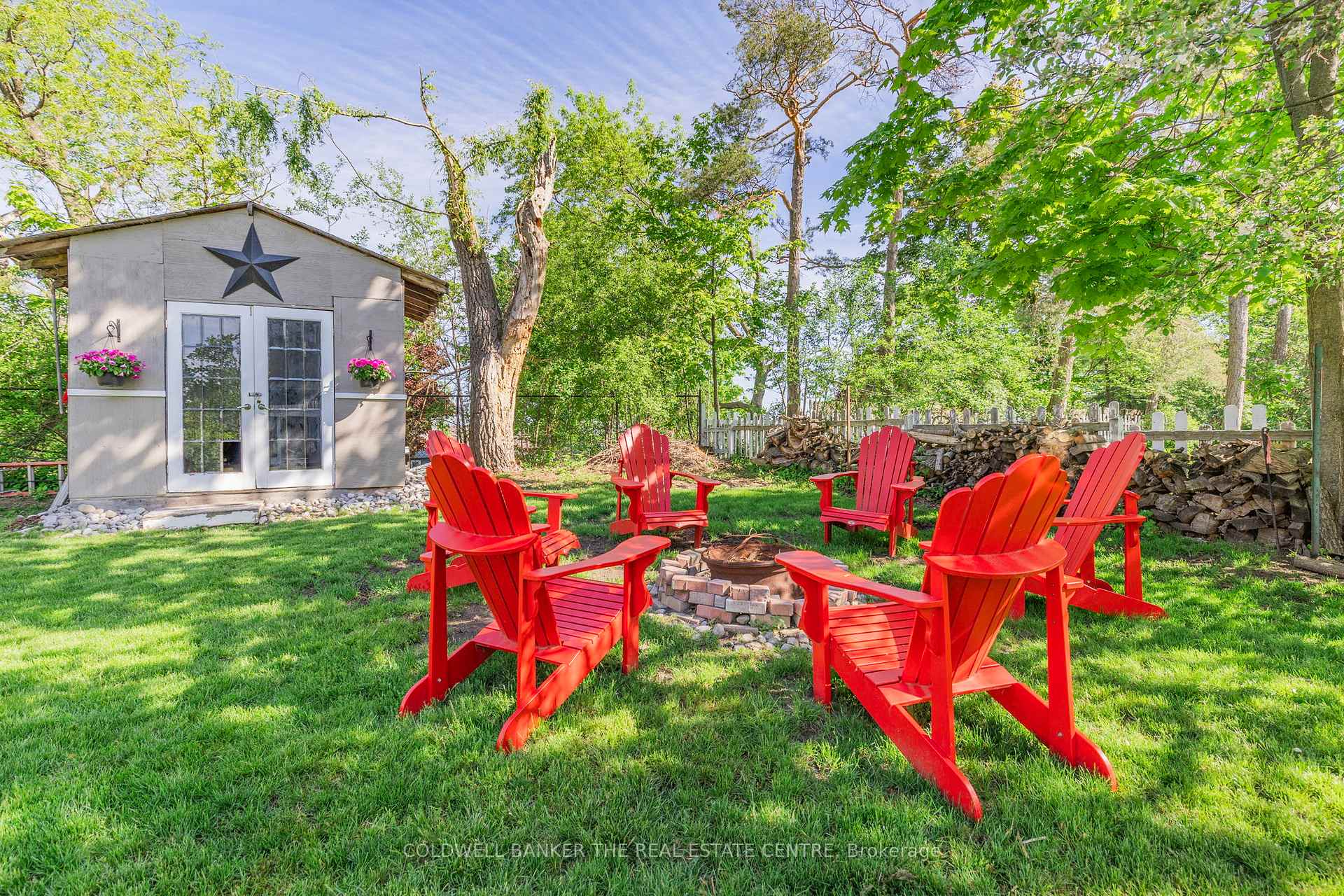 Photo 24 of 18 Eugenia Street, Barrie, Codrington — HOMEH
