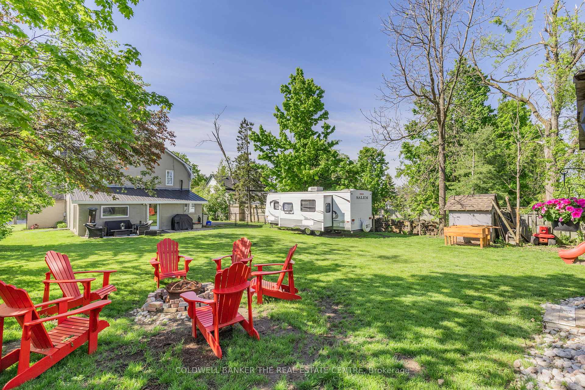 Photo 25 of 18 Eugenia Street, Barrie, Codrington — HOMEH