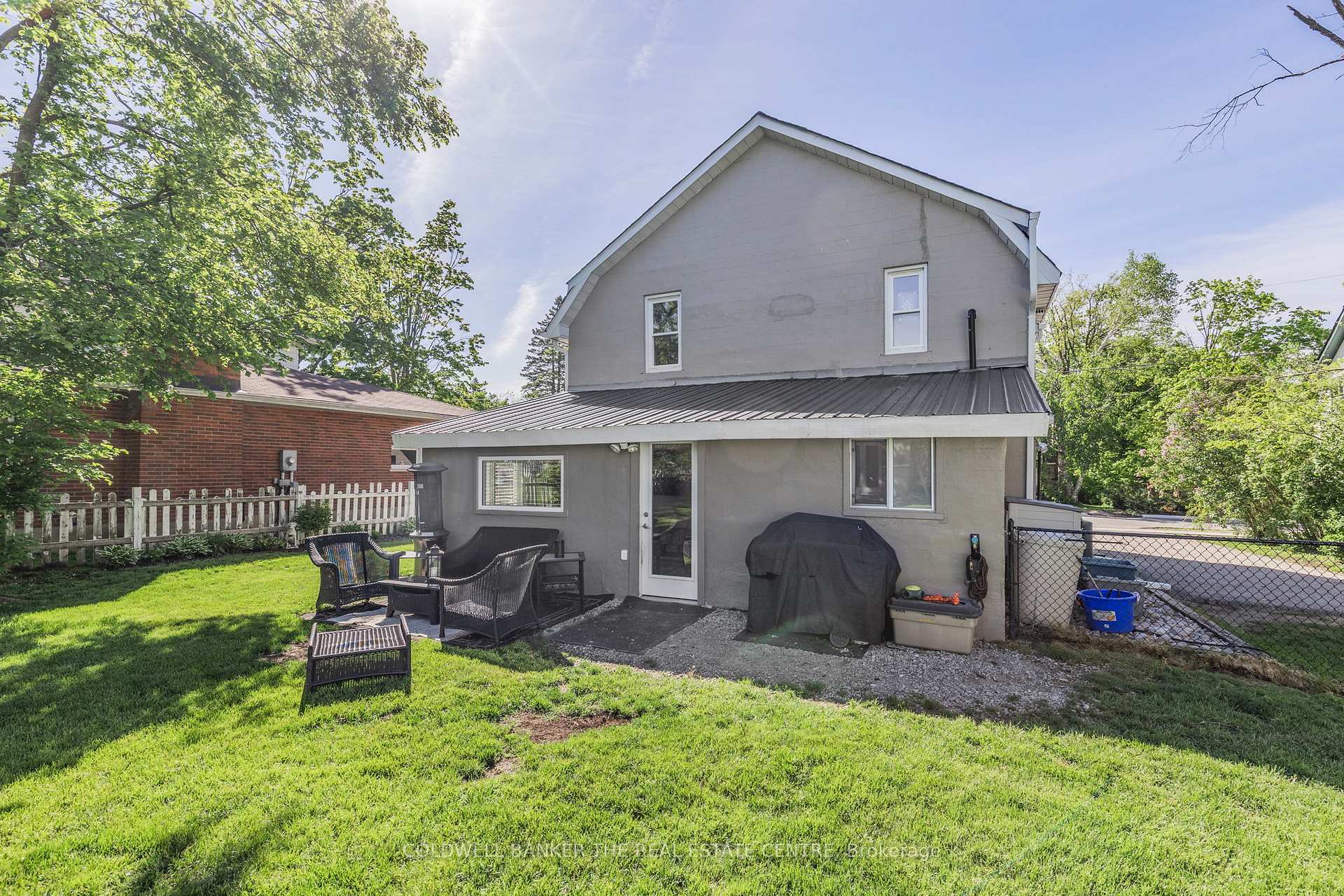 Photo 27 of 18 Eugenia Street, Barrie, Codrington — HOMEH