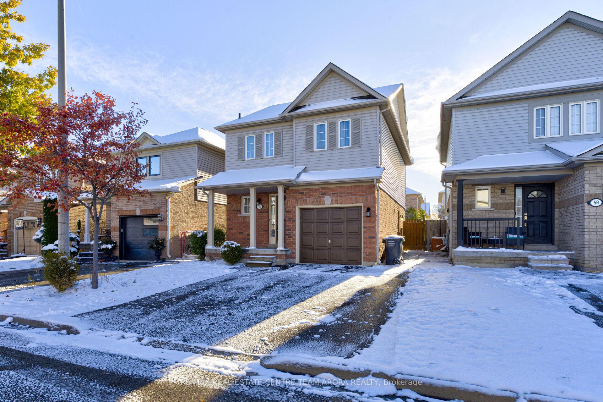 Photo 2 of 61 Ridgemore Crescent, Brampton, Fletcher's Meadow — HOMEH