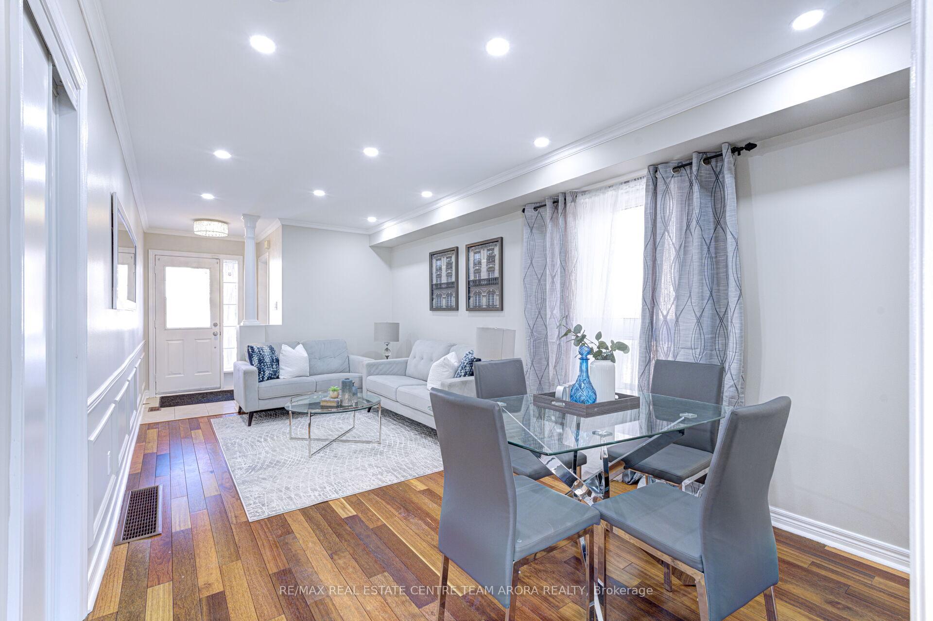 Photo 12 of 61 Ridgemore Crescent, Brampton, Fletcher's Meadow — HOMEH