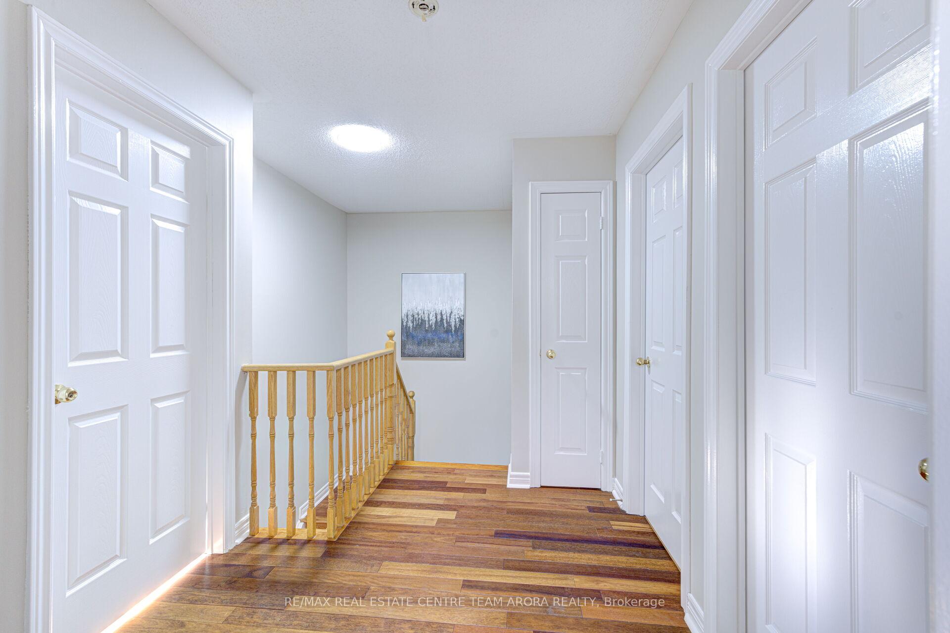 Photo 26 of 61 Ridgemore Crescent, Brampton, Fletcher's Meadow — HOMEH