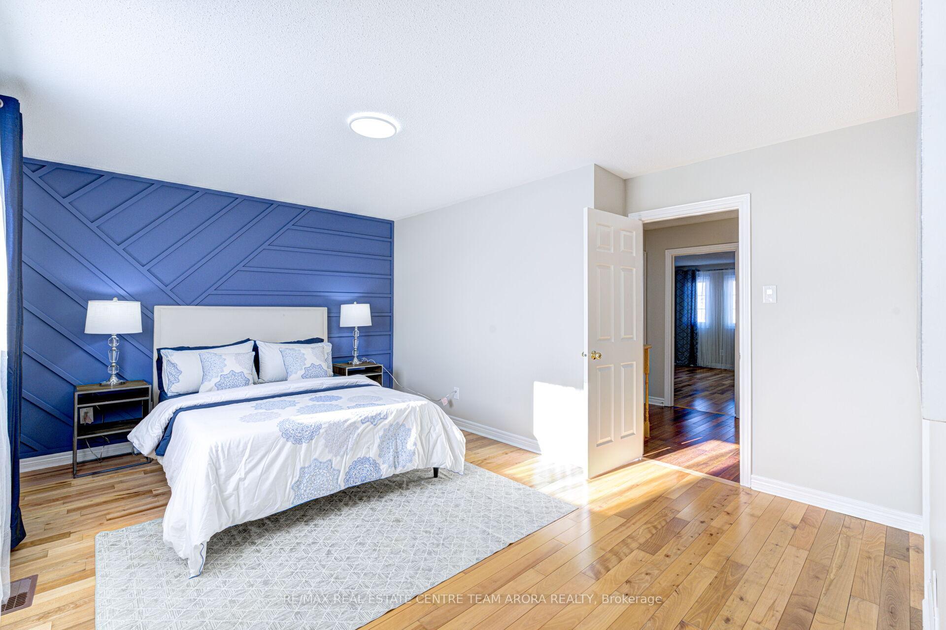 Photo 28 of 61 Ridgemore Crescent, Brampton, Fletcher's Meadow — HOMEH