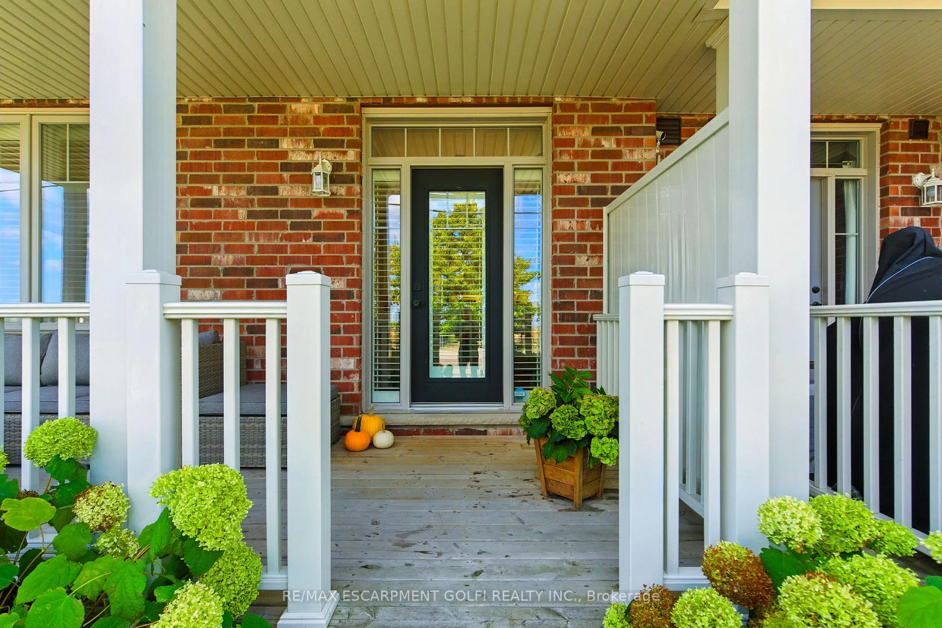Photo 86 of 70 Dunrobin Lane, Grimsby, Grimsby Beach — HOMEH