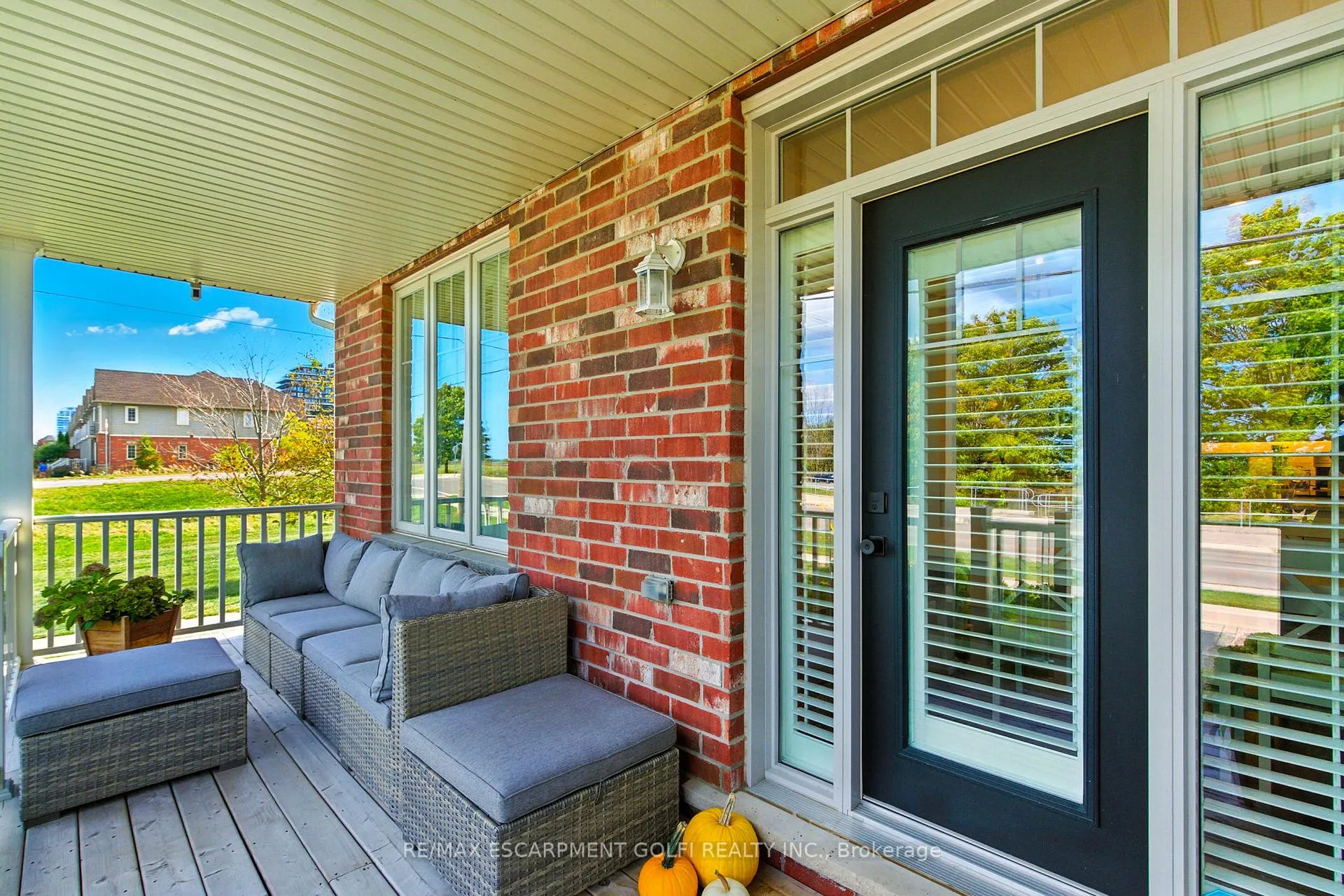 Photo 85 of 70 Dunrobin Lane, Grimsby, Grimsby Beach — HOMEH