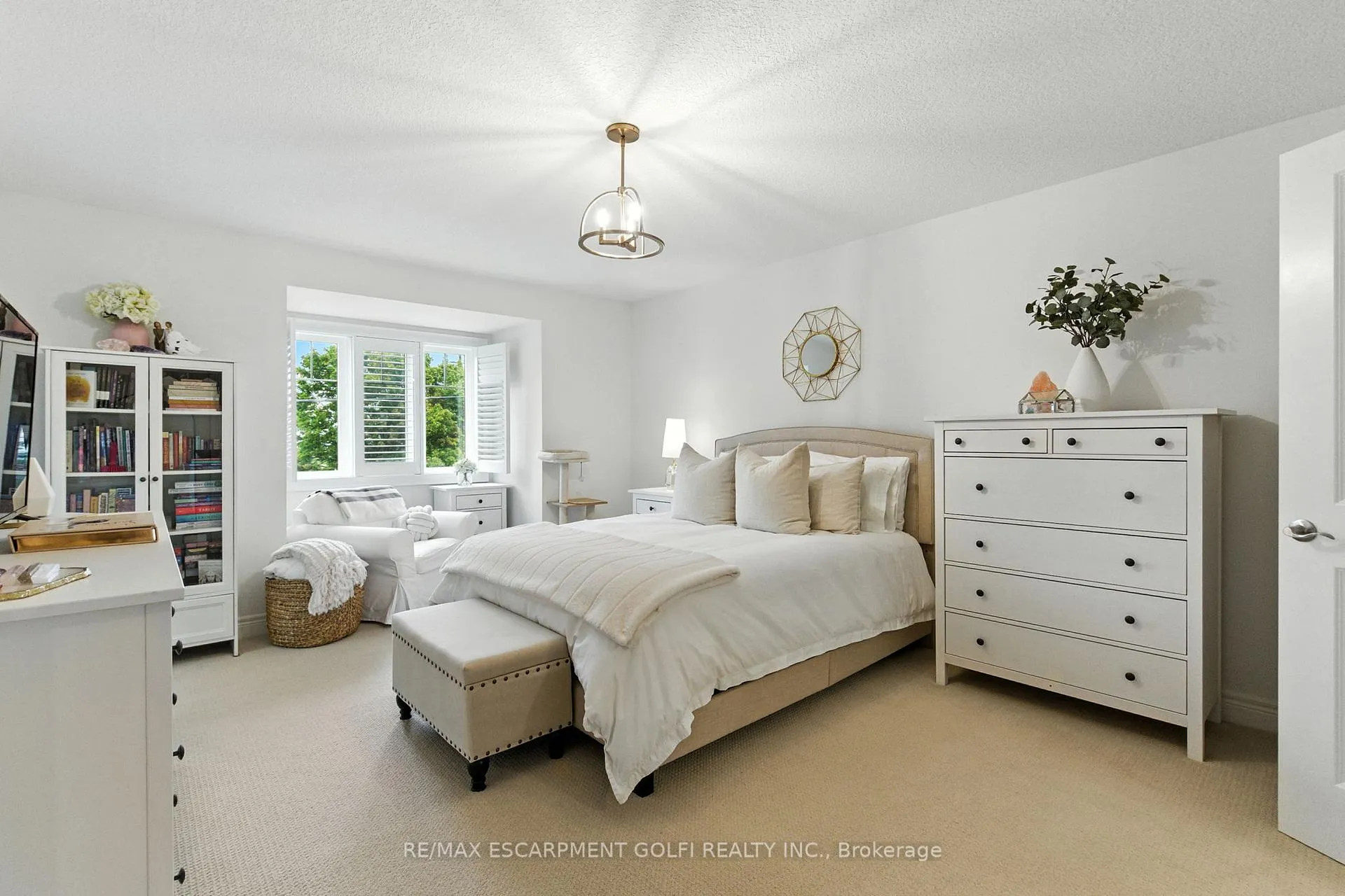 Photo 642 of 70 Dunrobin Lane, Grimsby, Grimsby Beach — HOMEH