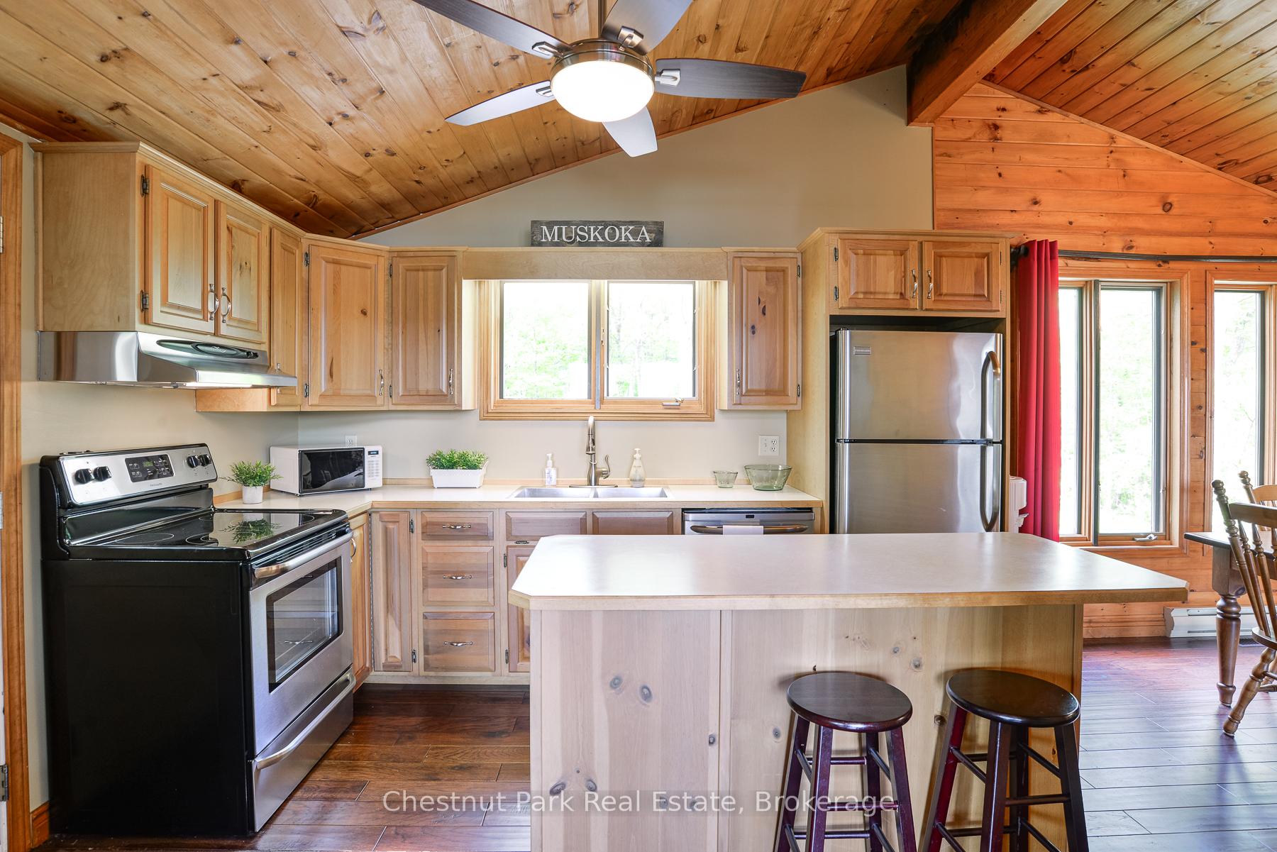 Photo 16 of 1106 Lawland Hts Road, Gravenhurst, Muskoka (S) — HOMEH
