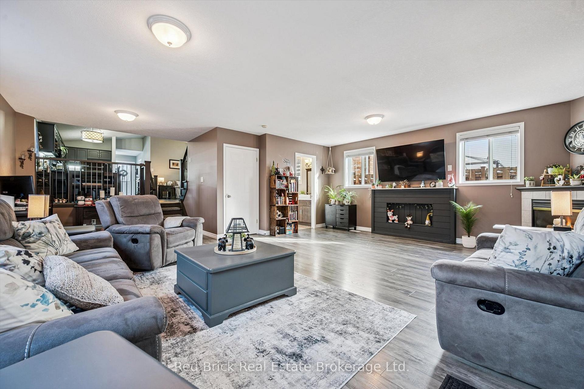 Photo 19 of 75 Hill Trail, Guelph, Grange Road — HOMEH
