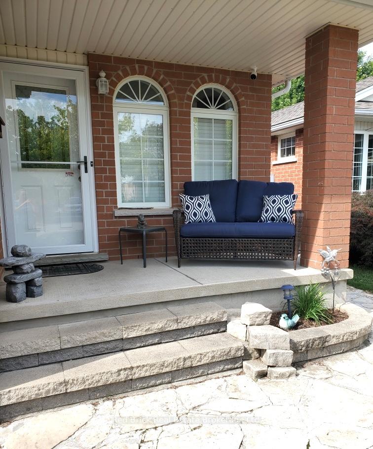 Photo 37 of 75 Hill Trail, Guelph, Grange Road — HOMEH