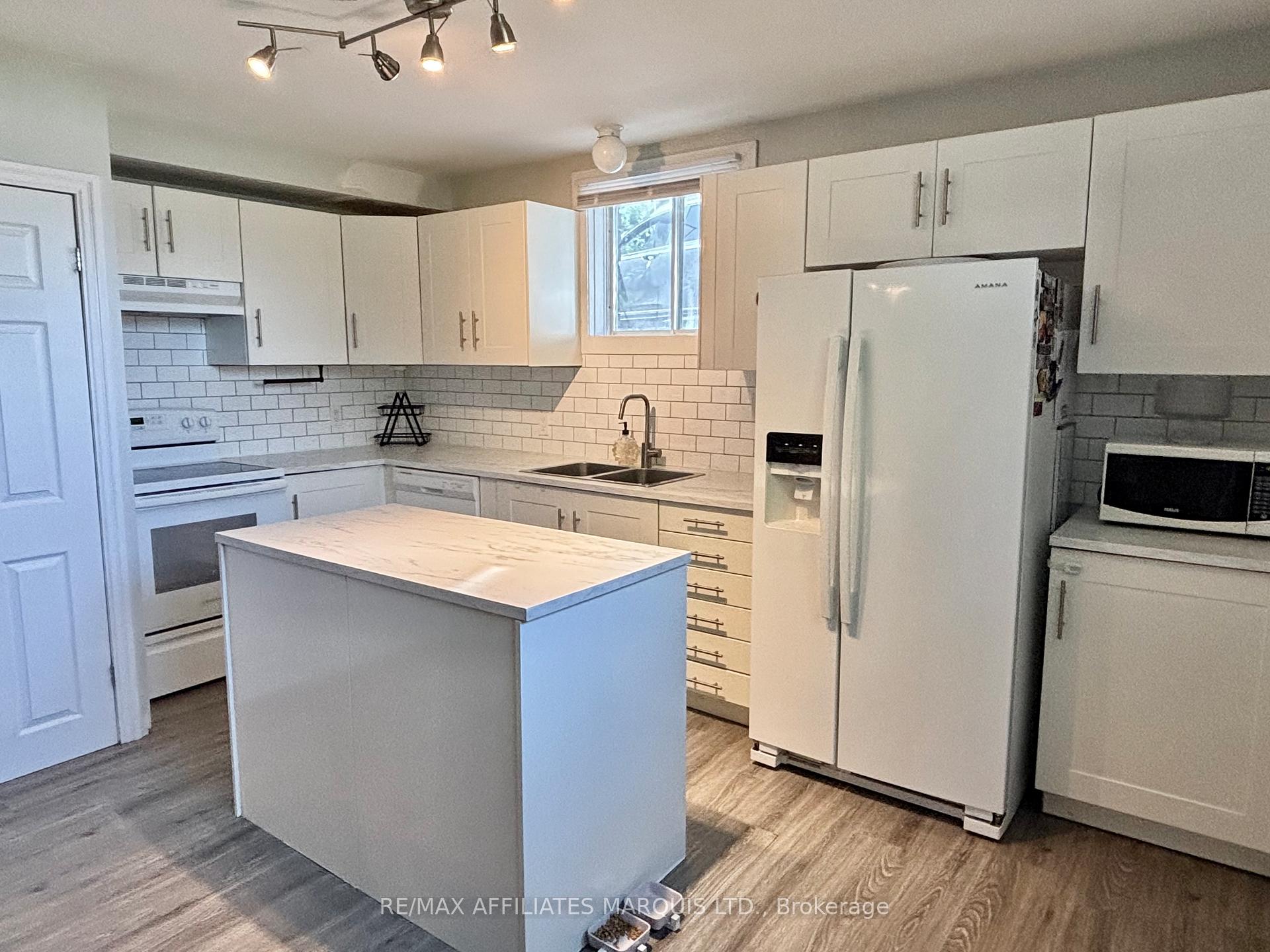 Photo 6 of 710 Tollgate Road W, Cornwall — HOMEH