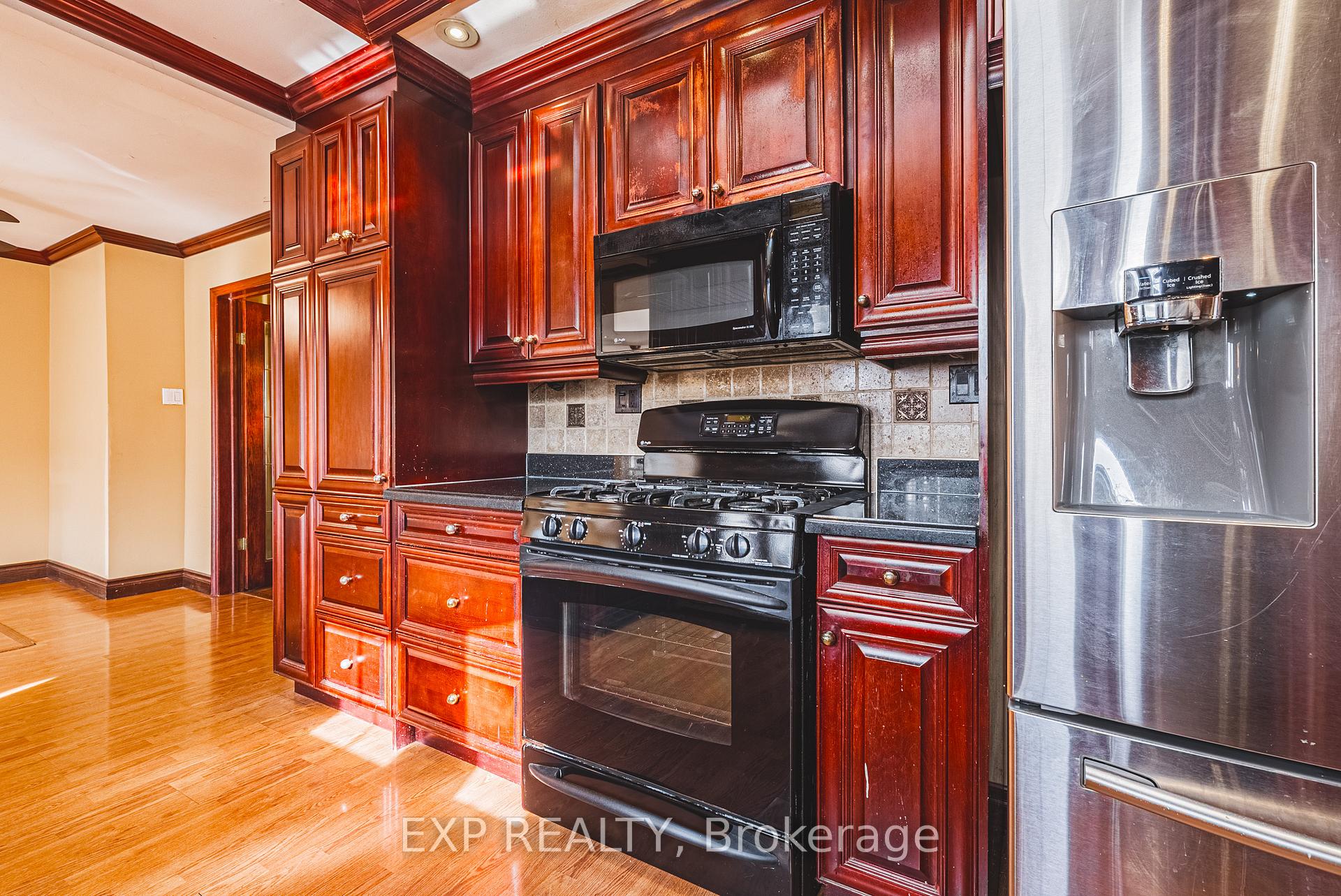 Photo 15 of 1164 Barton Street, Hamilton, Fruitland — HOMEH