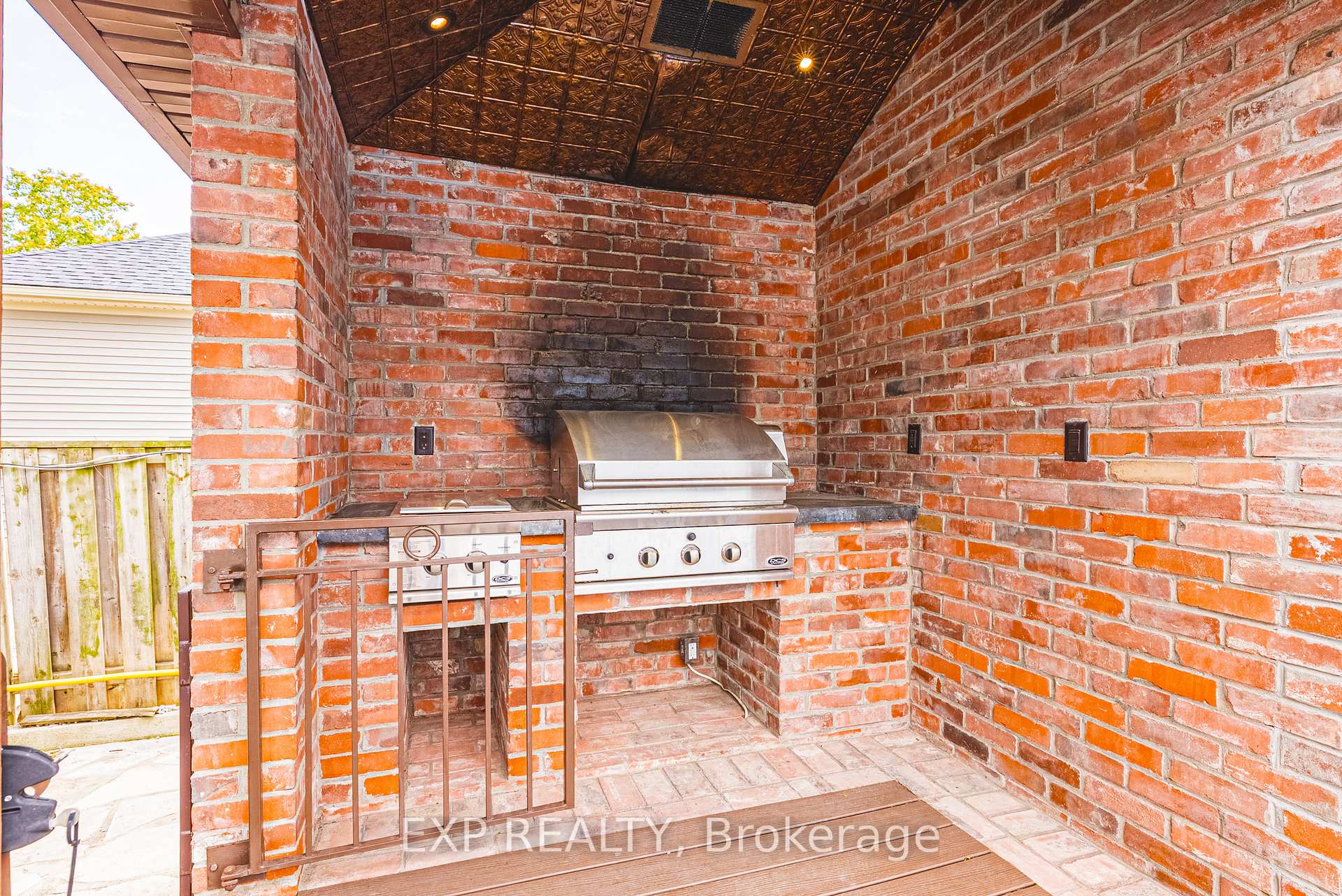 Photo 36 of 1164 Barton Street, Hamilton, Fruitland — HOMEH