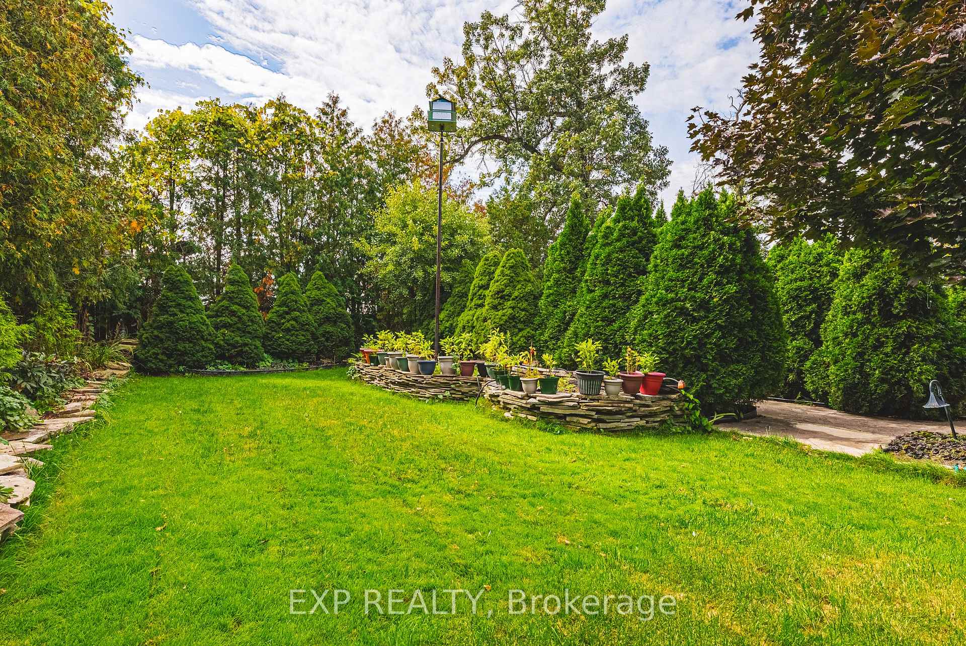 Photo 39 of 1164 Barton Street, Hamilton, Fruitland — HOMEH