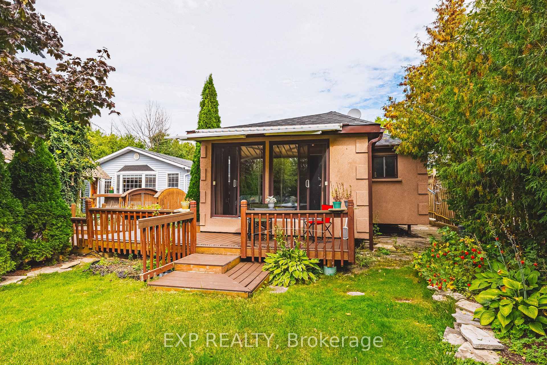 Photo 40 of 1164 Barton Street, Hamilton, Fruitland — HOMEH