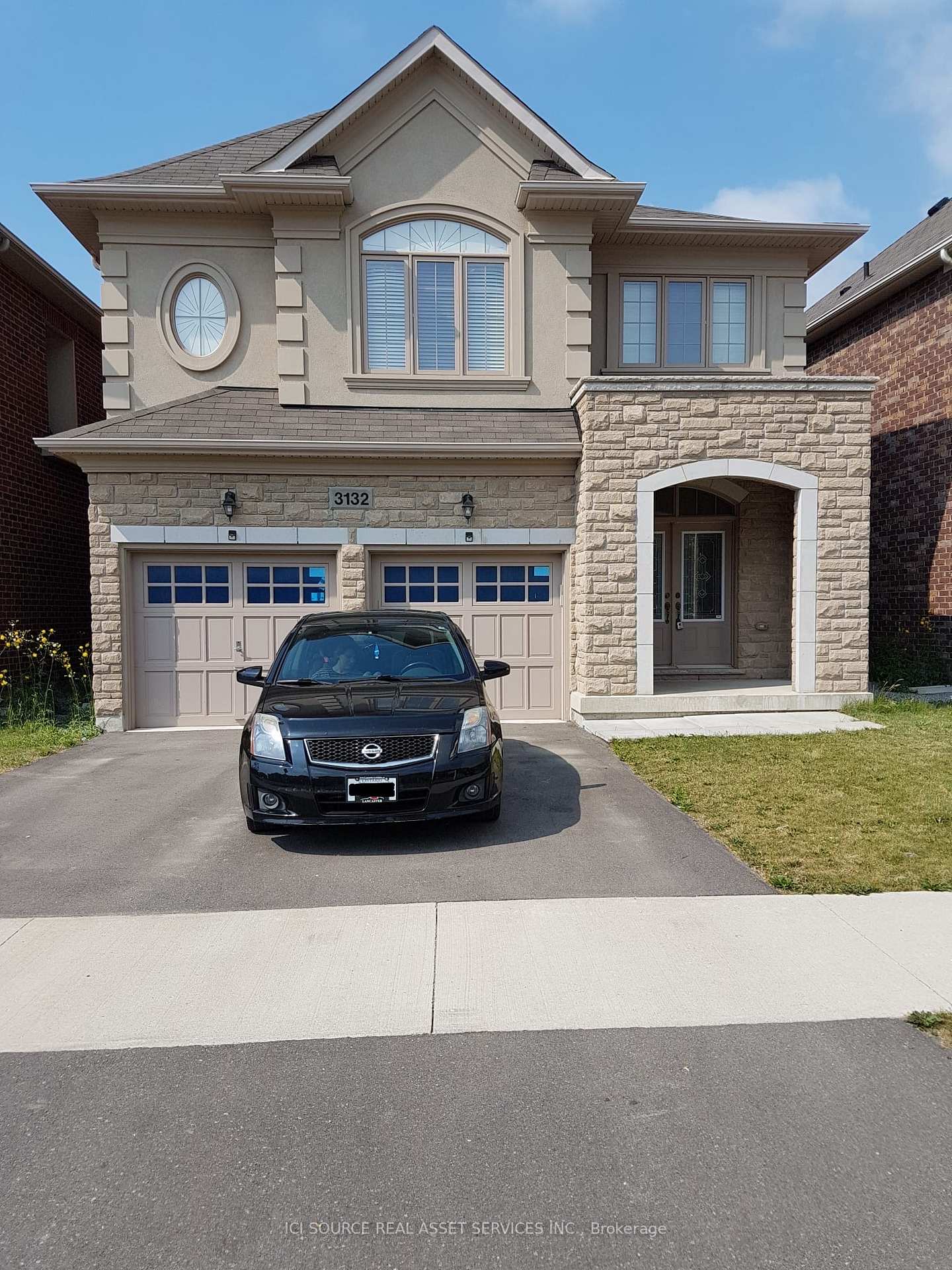 Photo 2 of 3132 Velebit Park Boulevard, Burlington, Alton — HOMEH