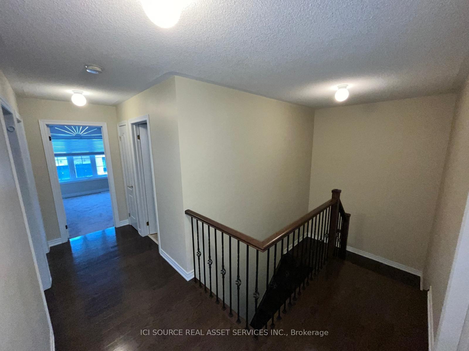 Photo 12 of 3132 Velebit Park Boulevard, Burlington, Alton — HOMEH