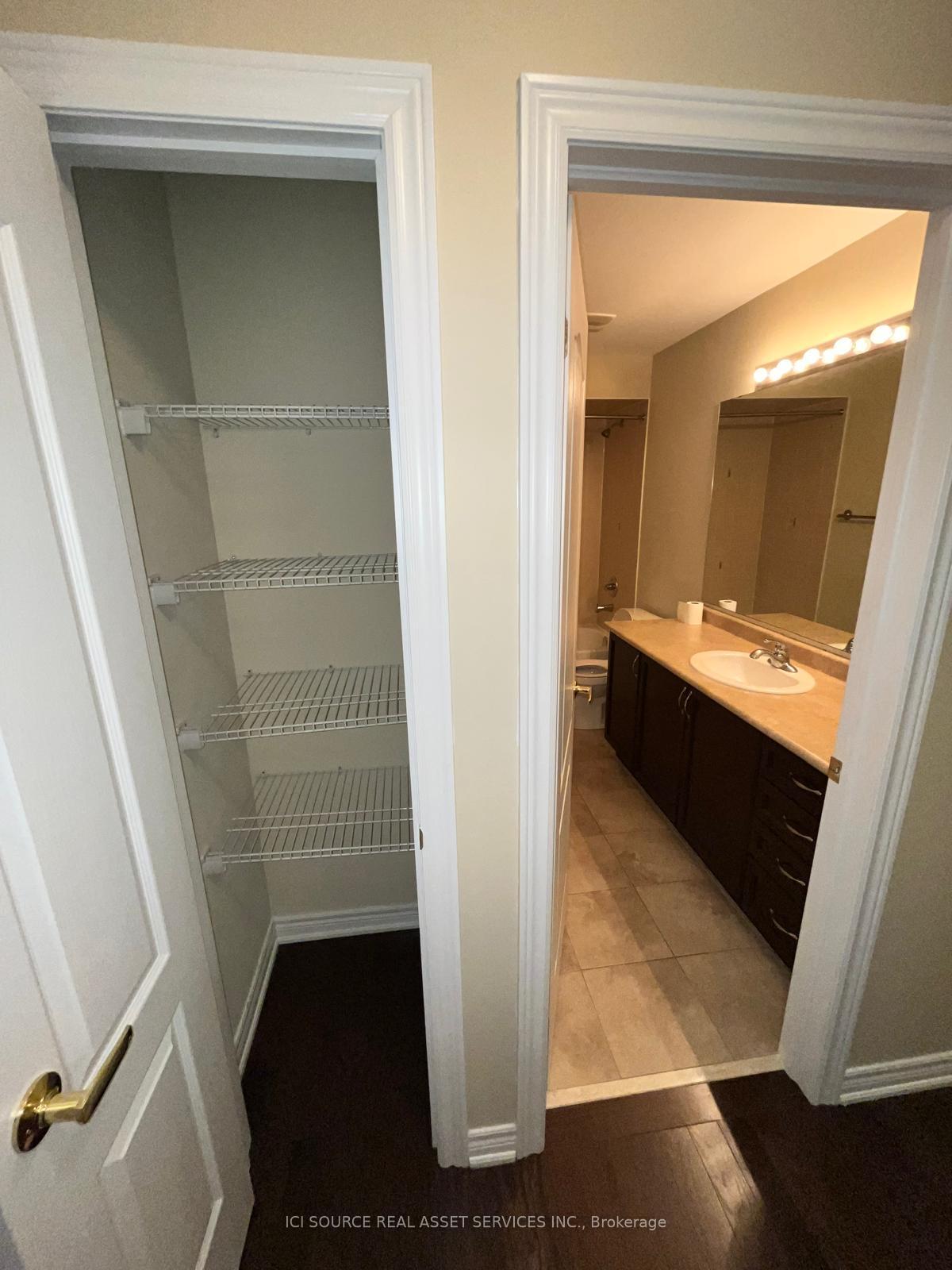 Photo 13 of 3132 Velebit Park Boulevard, Burlington, Alton — HOMEH