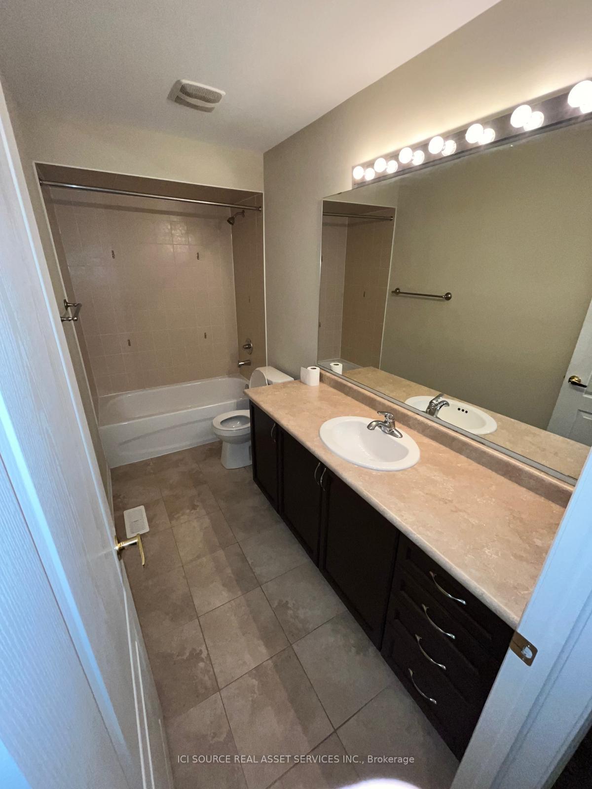 Photo 14 of 3132 Velebit Park Boulevard, Burlington, Alton — HOMEH