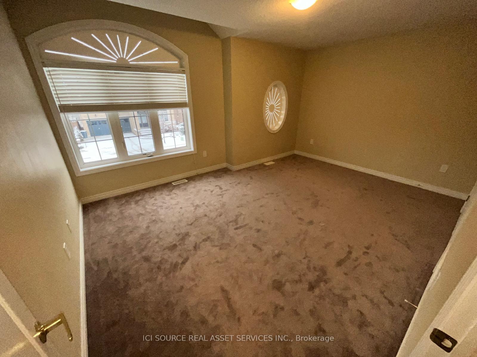 Photo 15 of 3132 Velebit Park Boulevard, Burlington, Alton — HOMEH