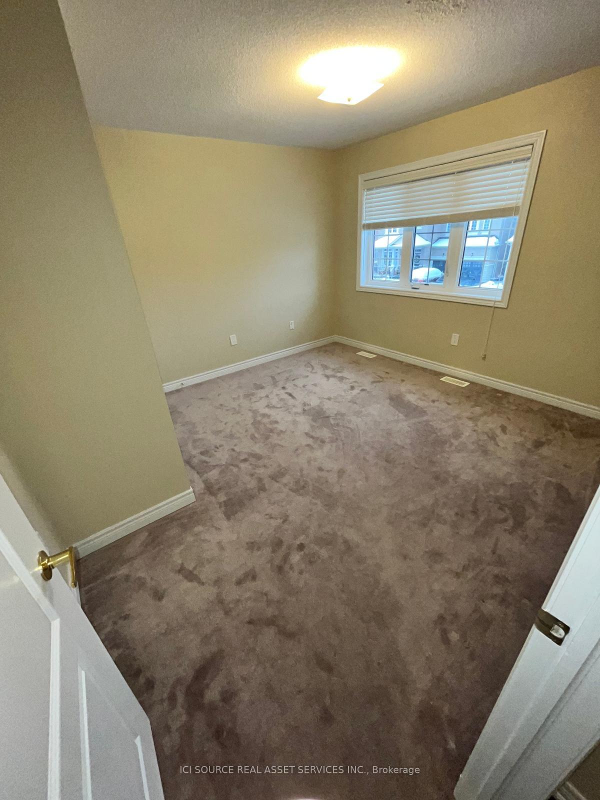 Photo 17 of 3132 Velebit Park Boulevard, Burlington, Alton — HOMEH