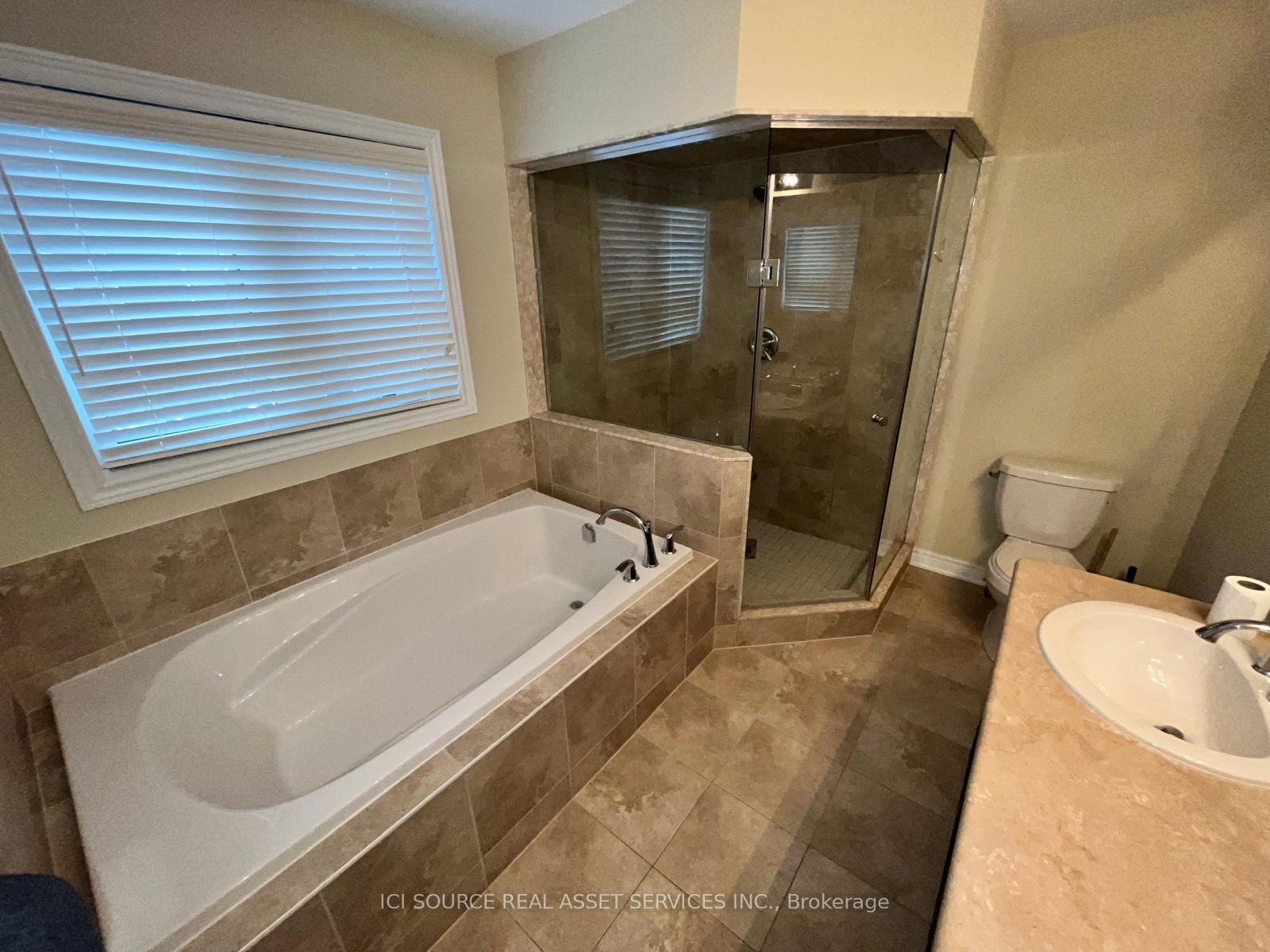 Photo 19 of 3132 Velebit Park Boulevard, Burlington, Alton — HOMEH
