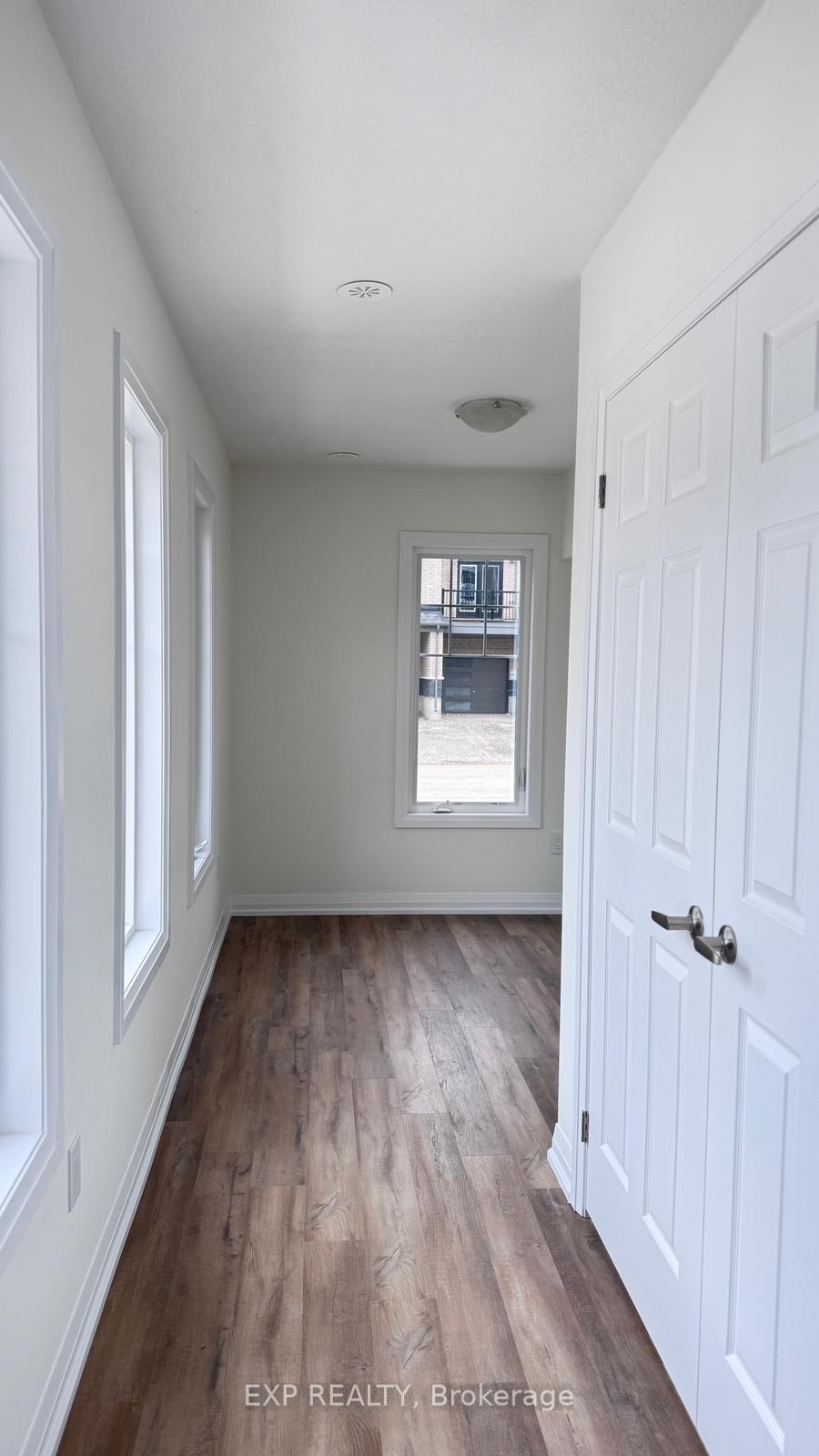 Photo 9 of 11 Kensington Road, Haldimand — HOMEH