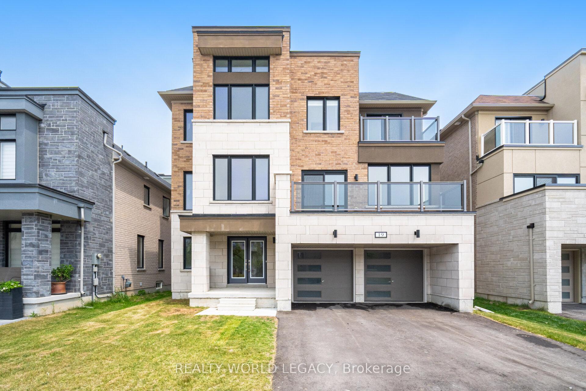 Photo 1 of 19 Yacht Drive, Clarington, Bowmanville — HOMEH