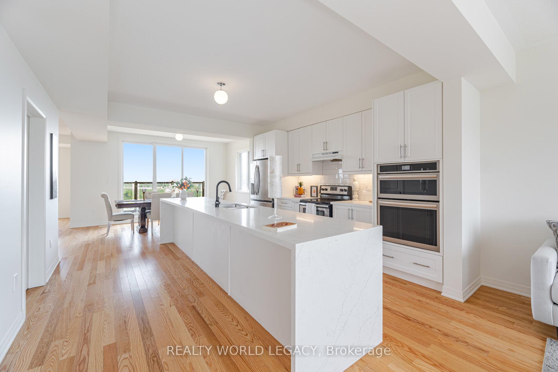 Photo 12 of 19 Yacht Drive, Clarington, Bowmanville — HOMEH