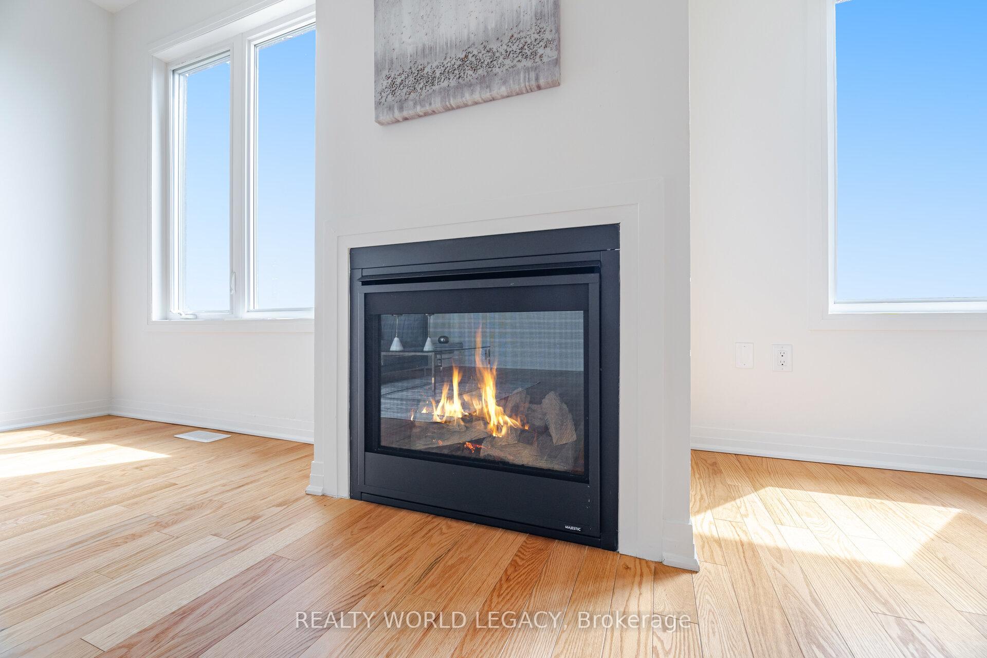 Photo 19 of 19 Yacht Drive, Clarington, Bowmanville — HOMEH