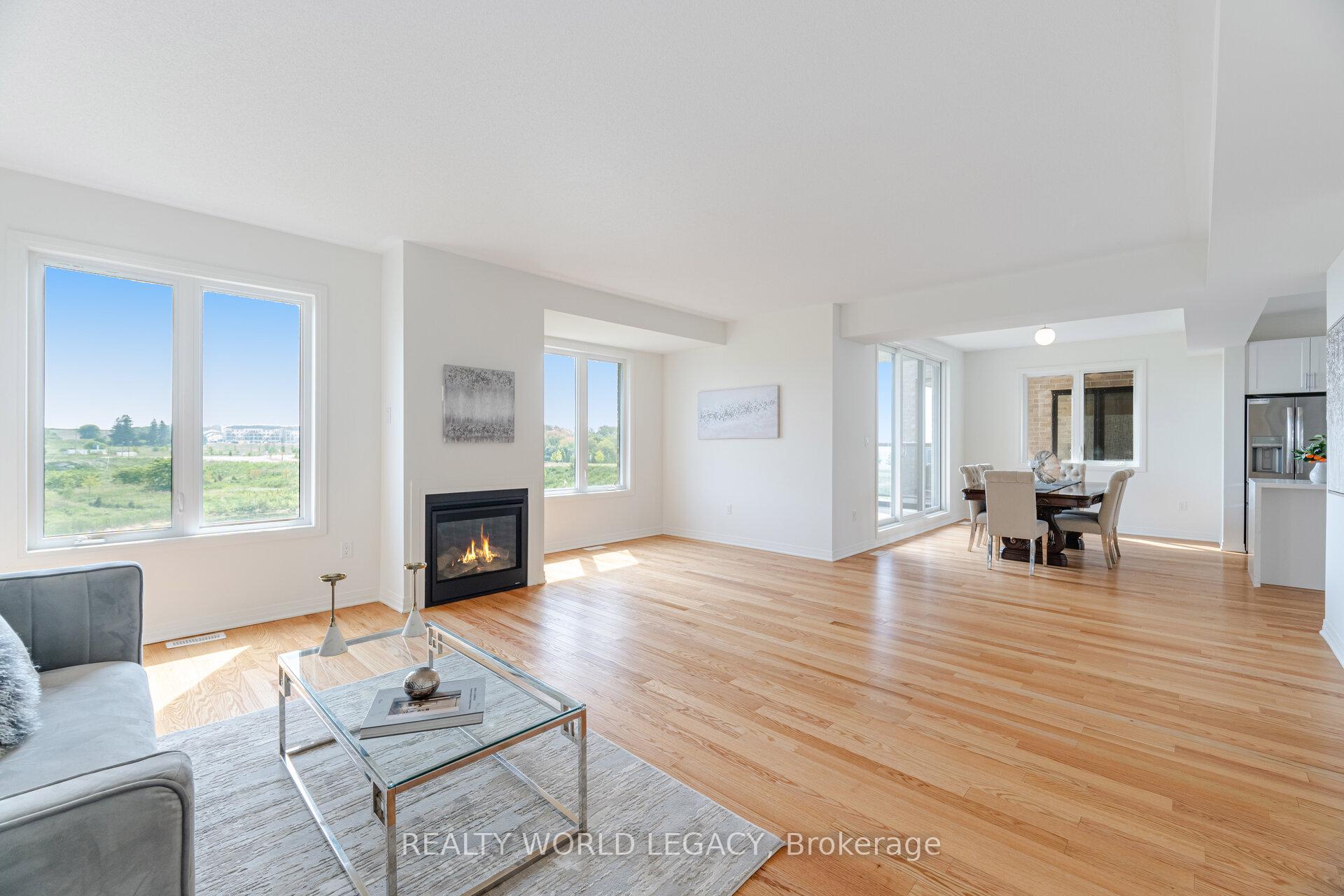 Photo 20 of 19 Yacht Drive, Clarington, Bowmanville — HOMEH