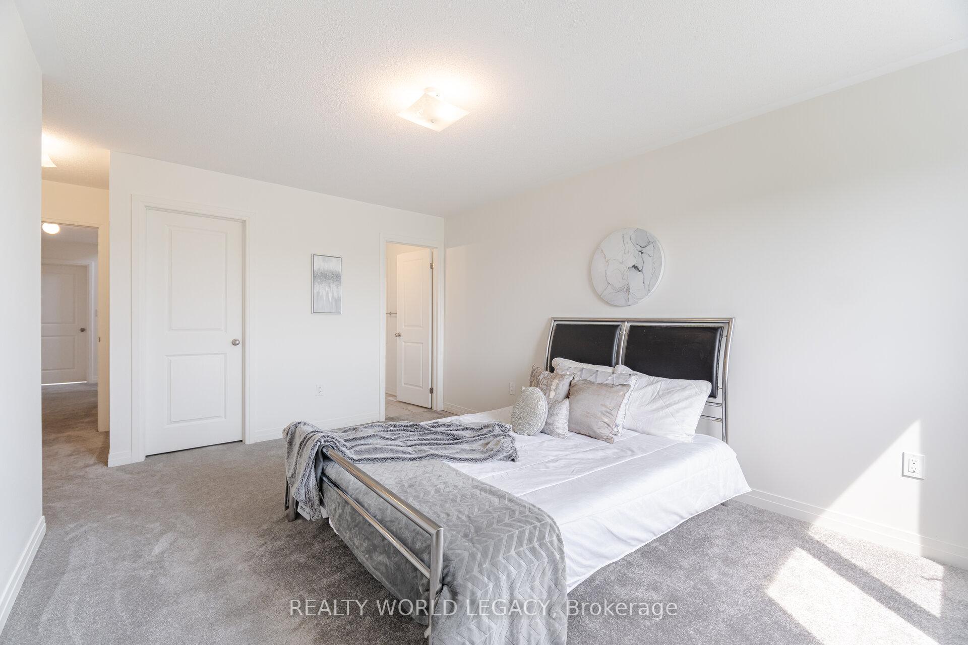 Photo 33 of 19 Yacht Drive, Clarington, Bowmanville — HOMEH