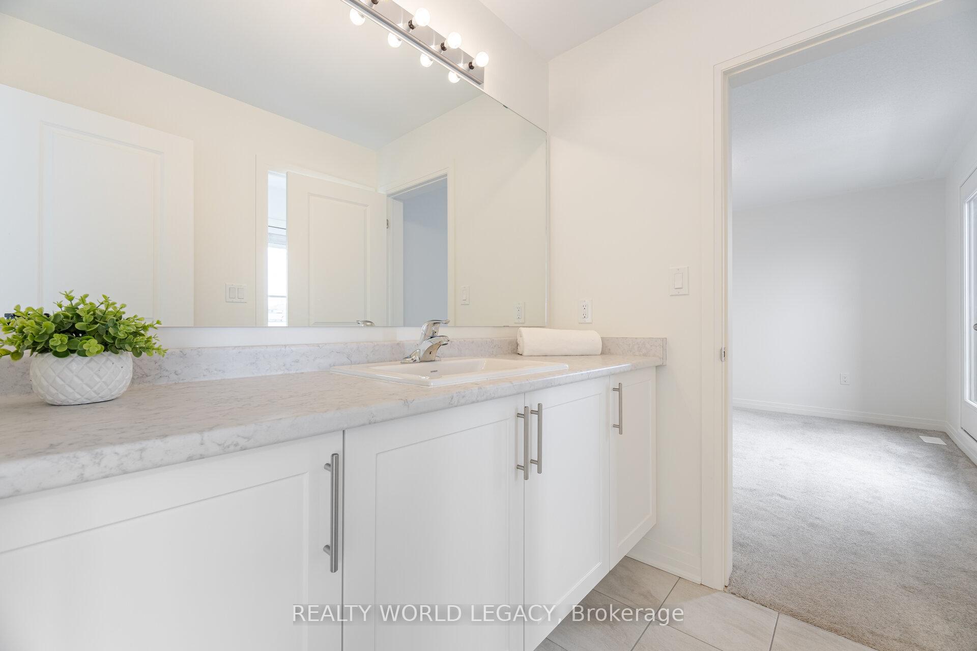 Photo 36 of 19 Yacht Drive, Clarington, Bowmanville — HOMEH