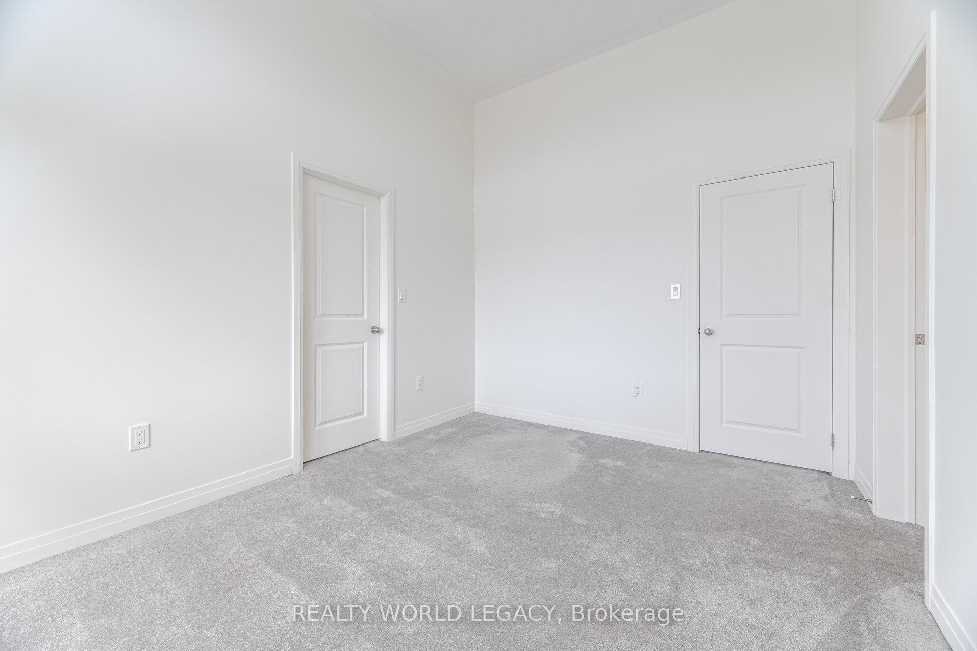 Photo 40 of 19 Yacht Drive, Clarington, Bowmanville — HOMEH