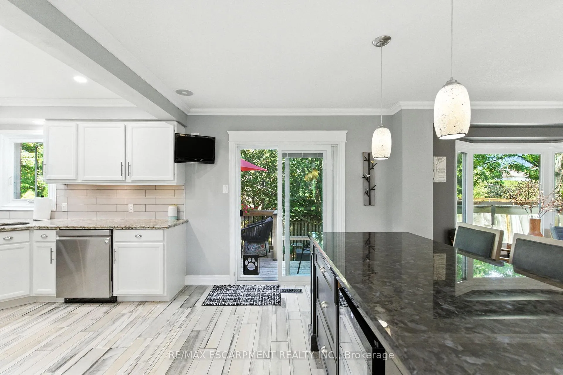 Photo 224 of 36 Pinecreek Road, Hamilton, Waterdown — HOMEH