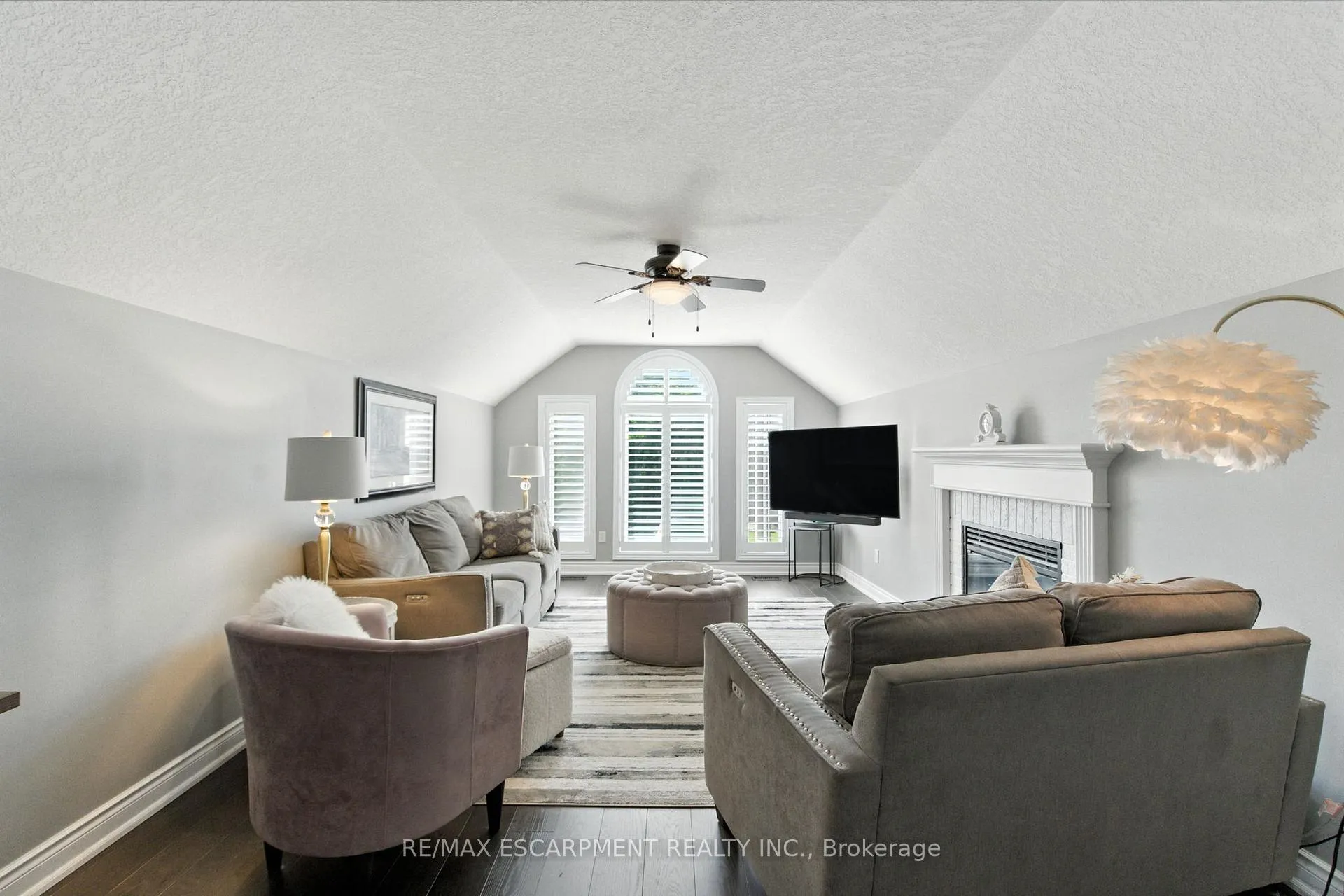 Photo 377 of 36 Pinecreek Road, Hamilton, Waterdown — HOMEH