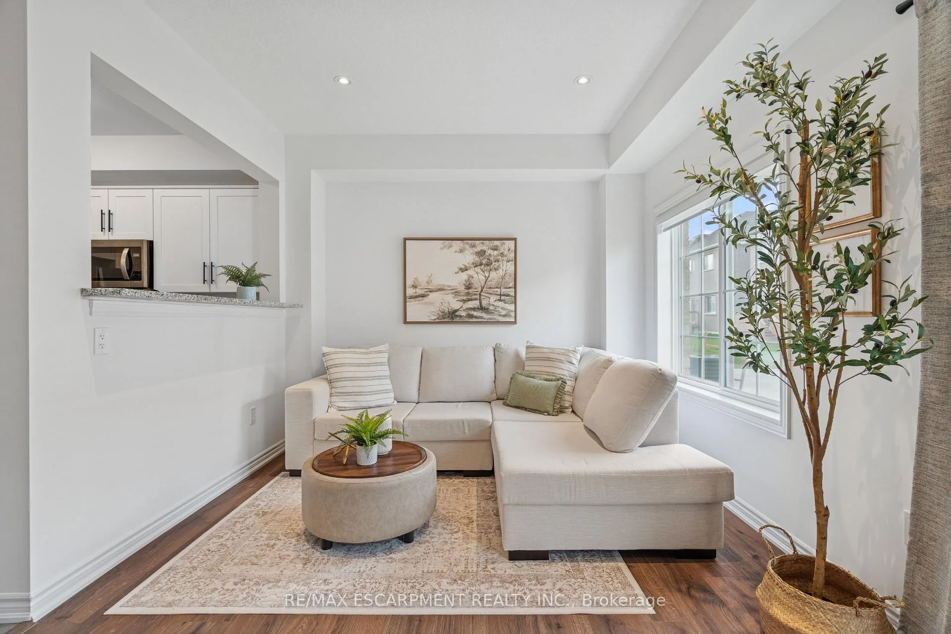 Photo 259 of 9 Elsegood Drive, Guelph, Kortright East — HOMEH