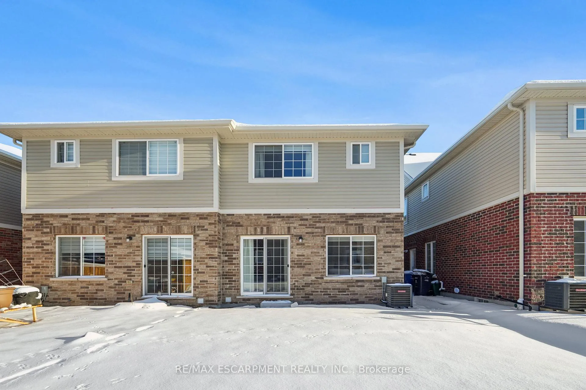 Photo 608 of 9 Elsegood Drive, Guelph, Kortright East — HOMEH