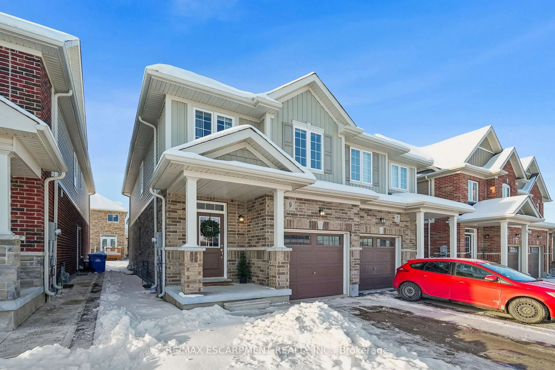 Photo 668 of 9 Elsegood Drive, Guelph, Kortright East — HOMEH